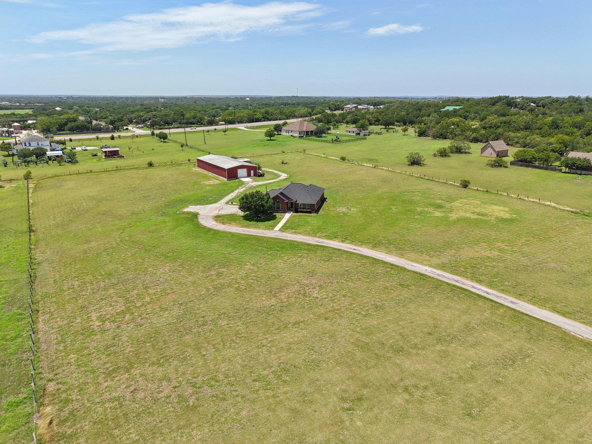 401 Southern Dr, Buda, TX 78610