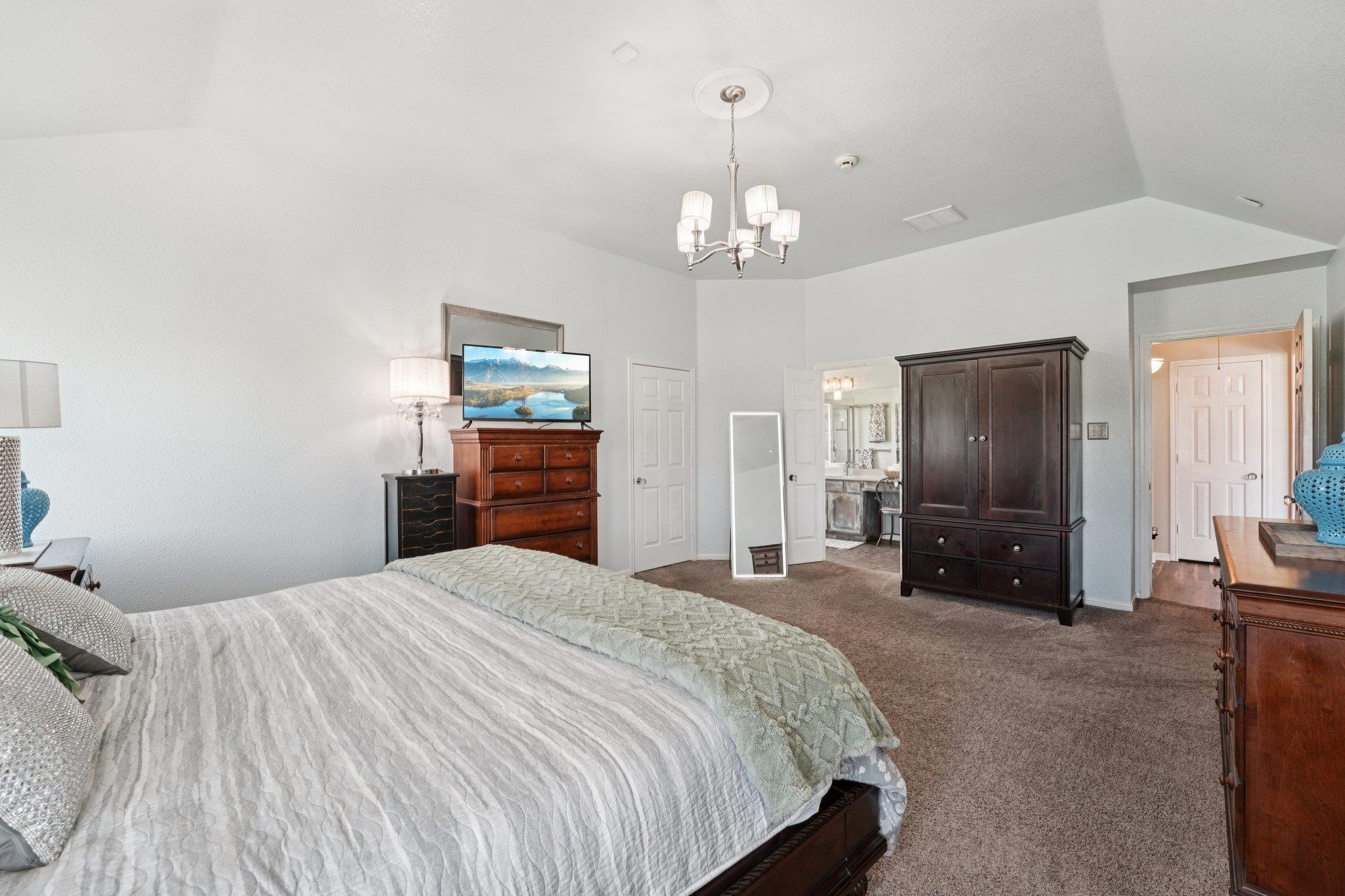 401 Southern Dr, Buda, TX 78610