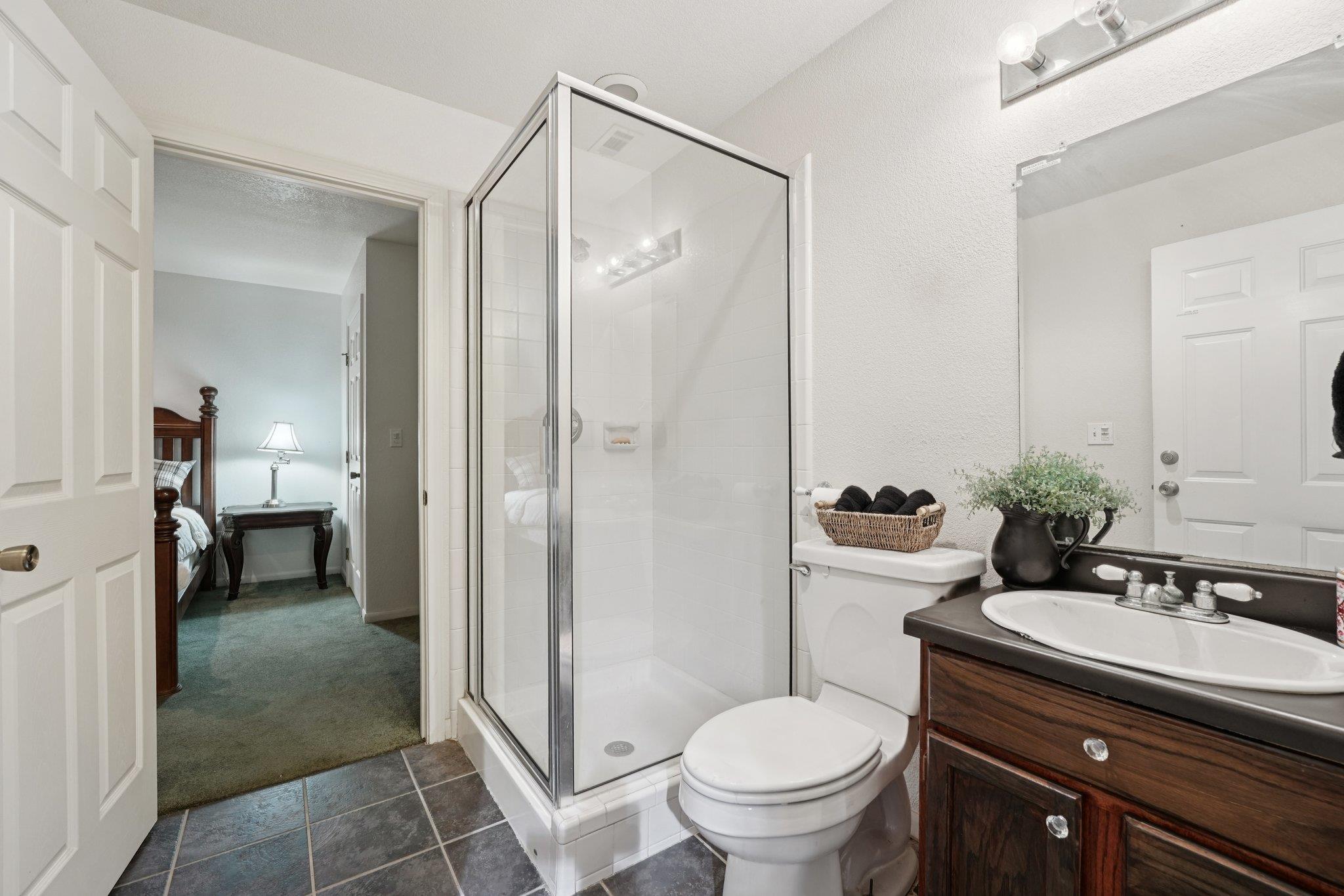 401 Southern Dr, Buda, TX 78610