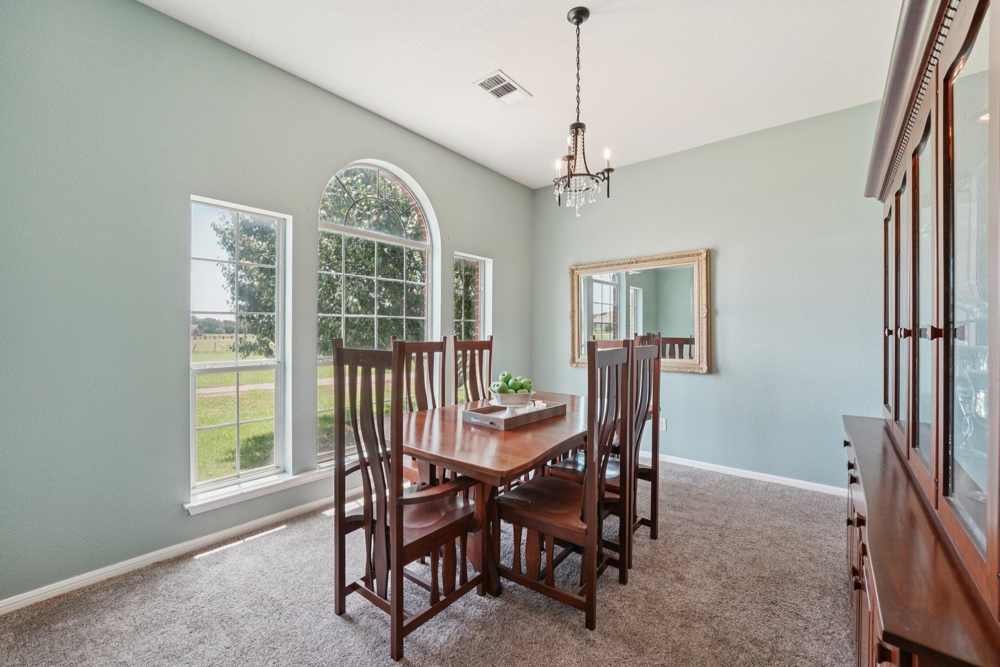 401 Southern Dr, Buda, TX 78610