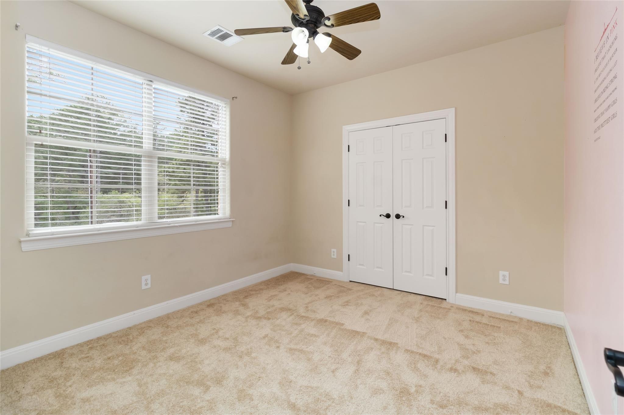 142 Kaanapali Ln, Bastrop, TX 78602