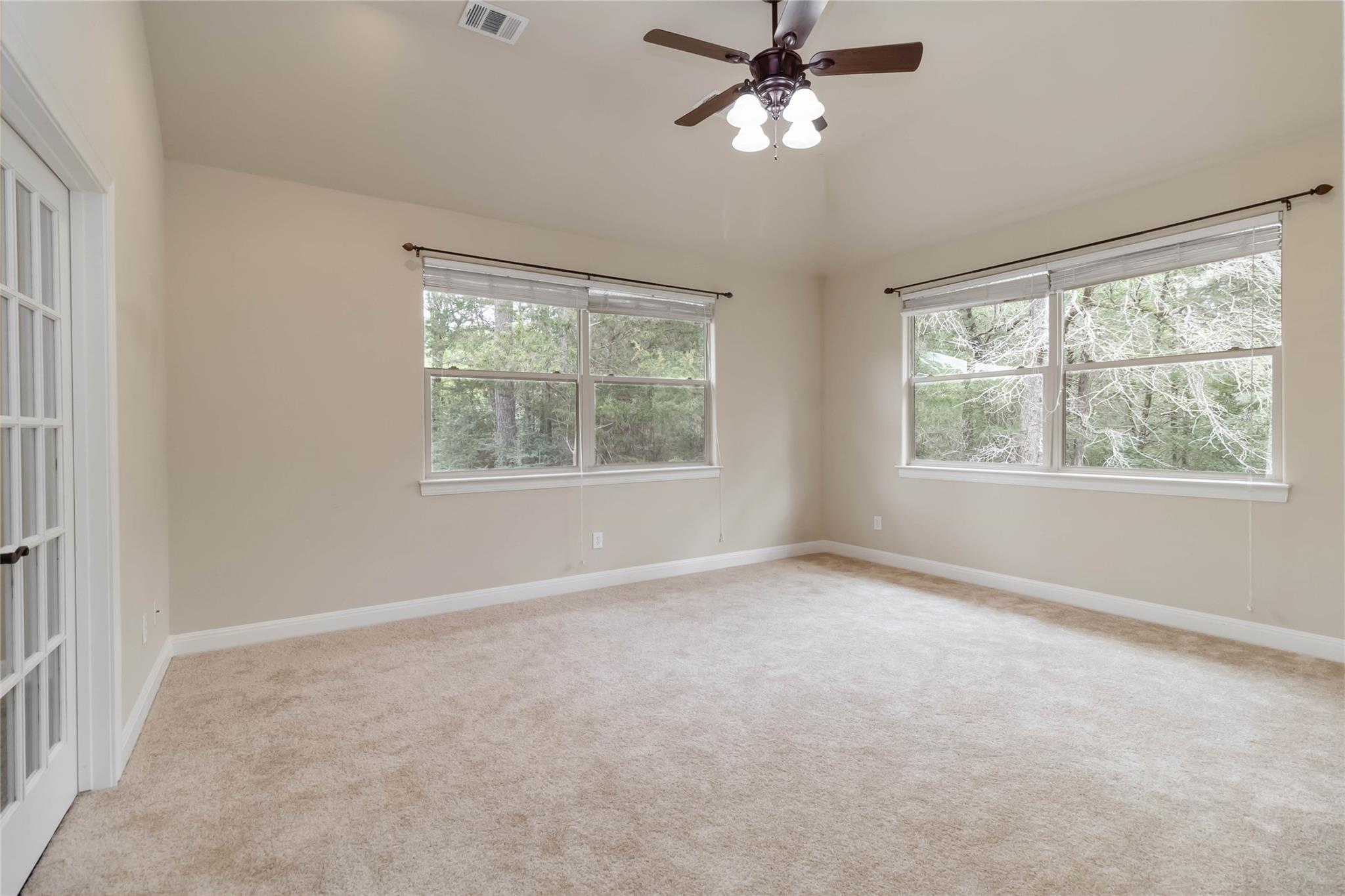 142 Kaanapali Ln, Bastrop, TX 78602