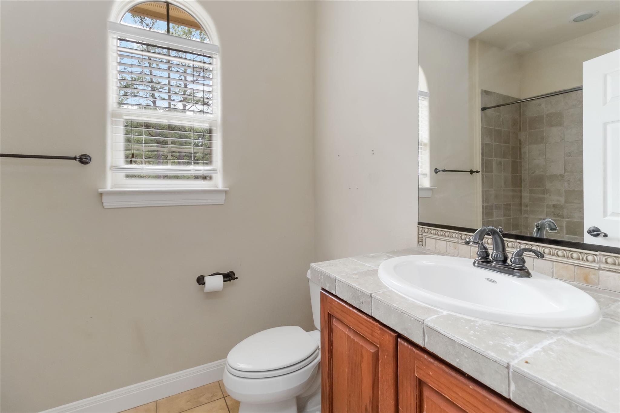 142 Kaanapali Ln, Bastrop, TX 78602