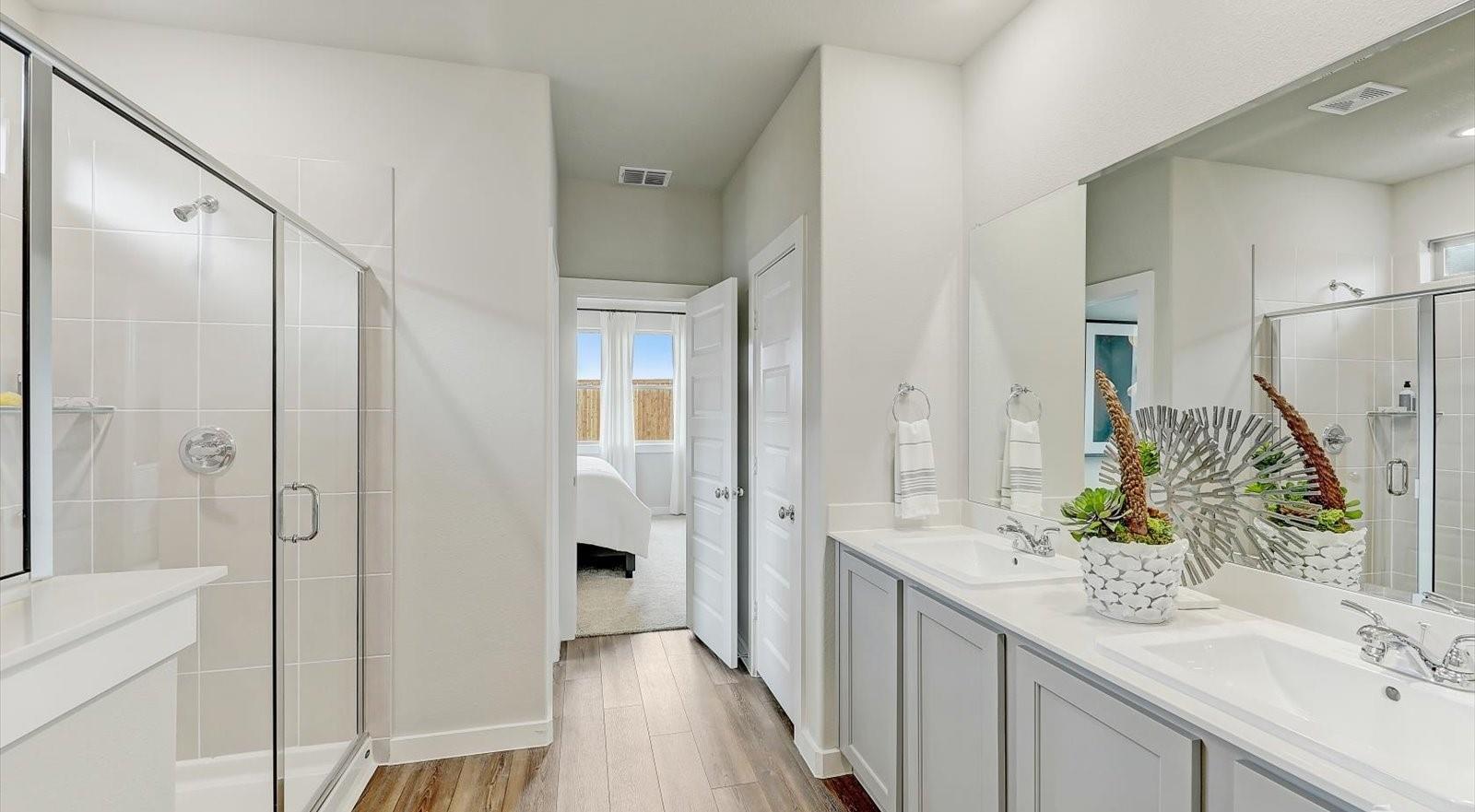 316 Bendecido Loop, Elgin, TX 78621