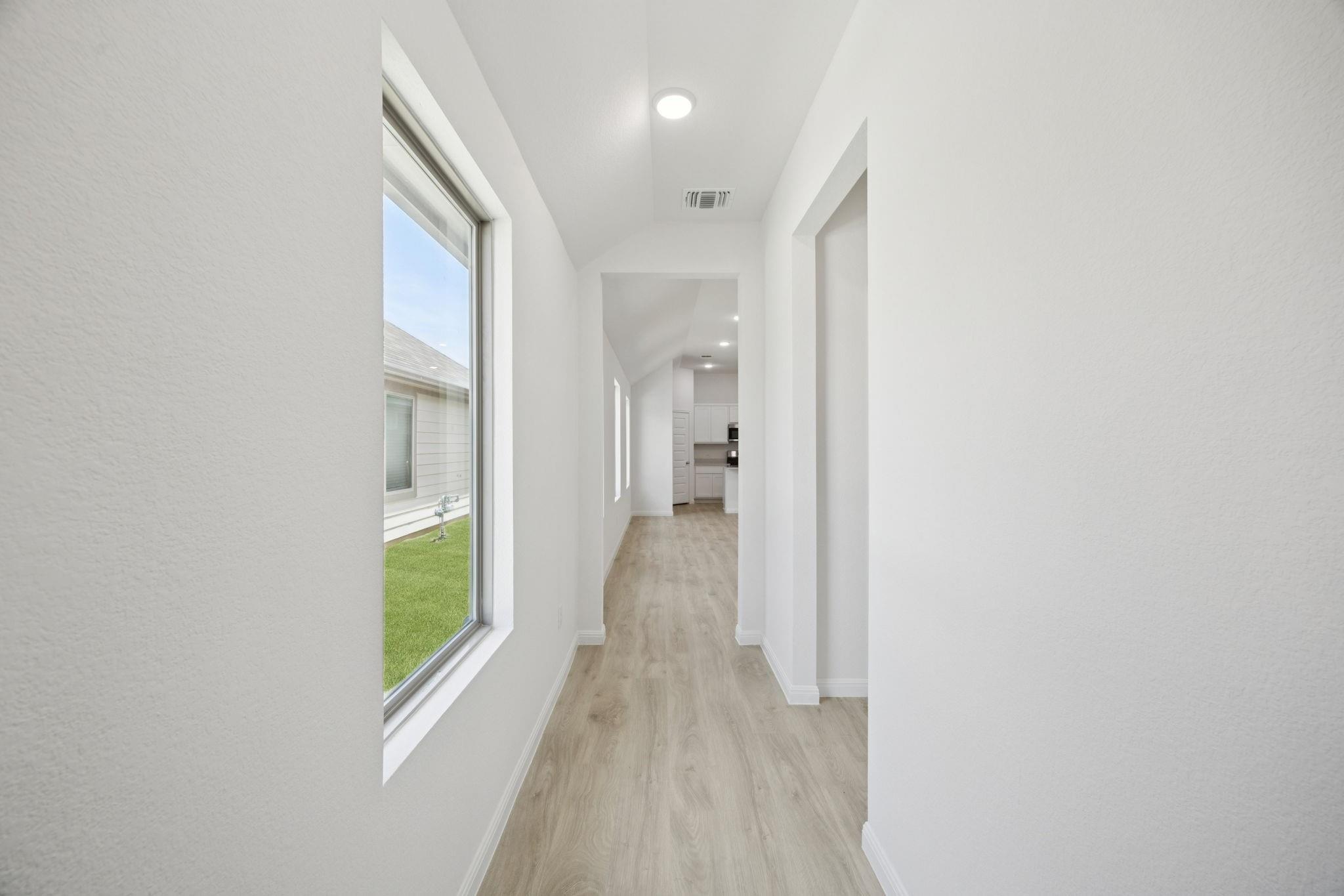 314 Bendecido Loop, Elgin, TX 78621