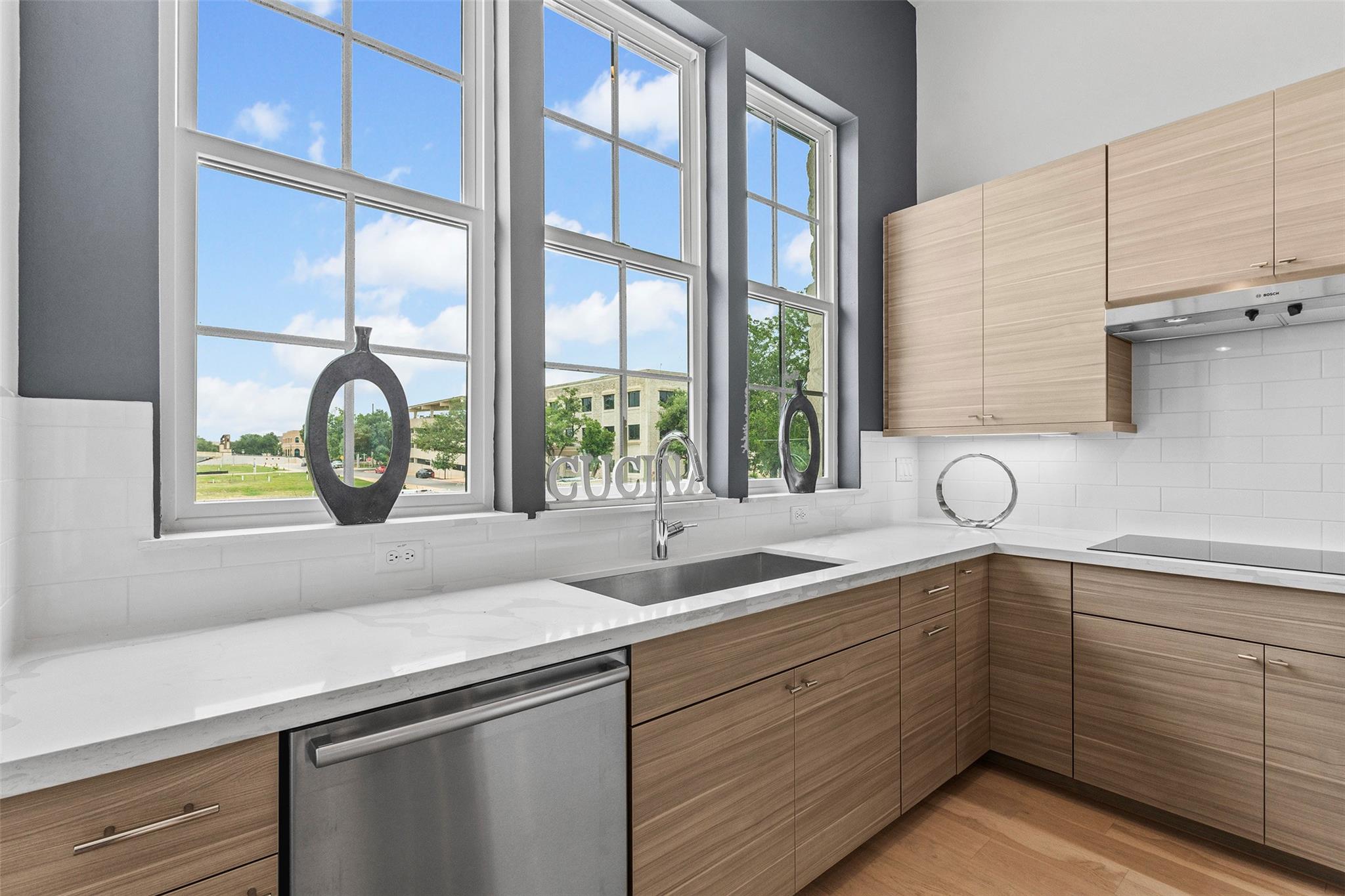 239 Watt Ct, Round Rock, TX 78664