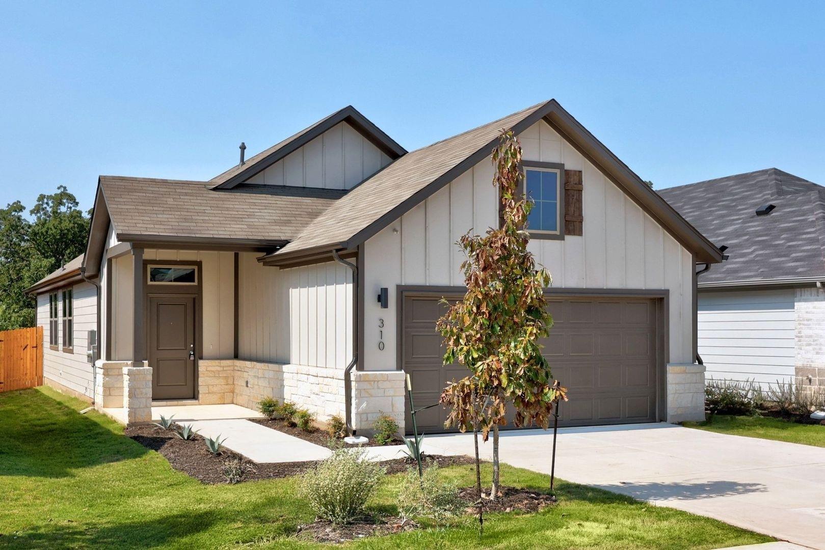 310 Bendecido Loop, Elgin, TX 78621