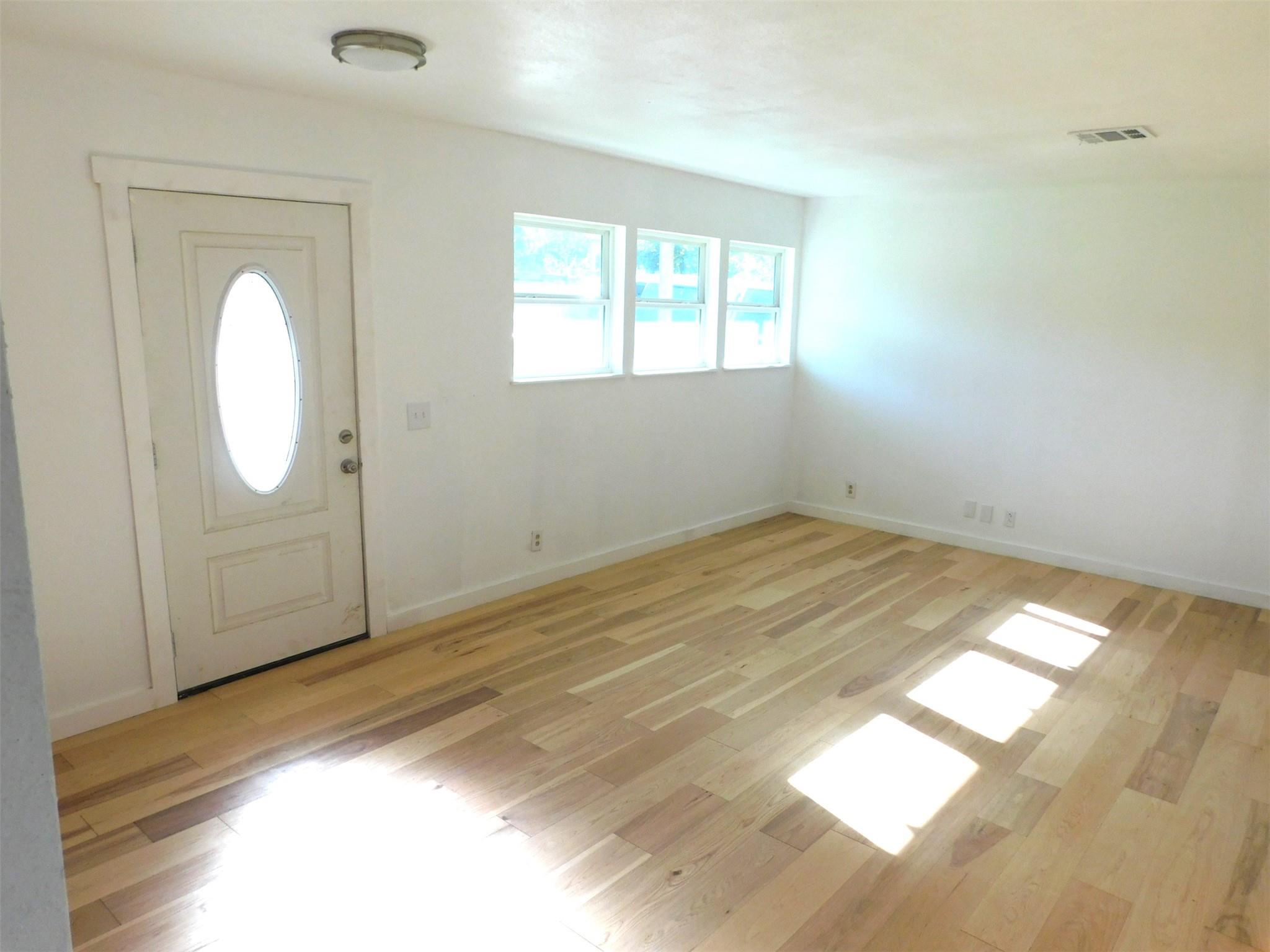 3106 Northeast Dr, Austin, TX 78723