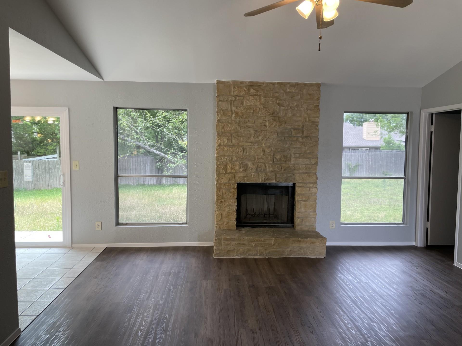 305 Hickok Ct, Austin, TX 78753