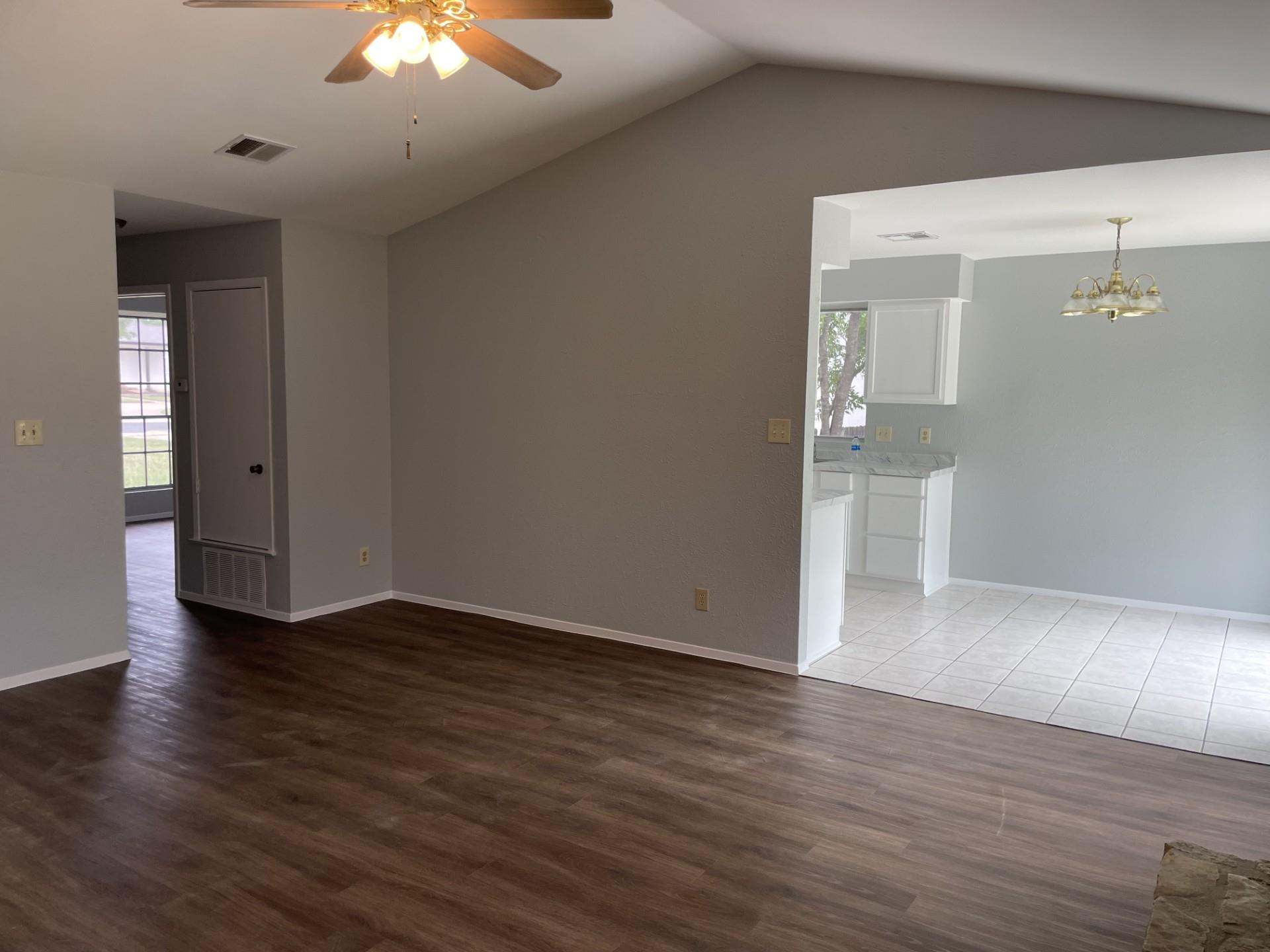 305 Hickok Ct, Austin, TX 78753