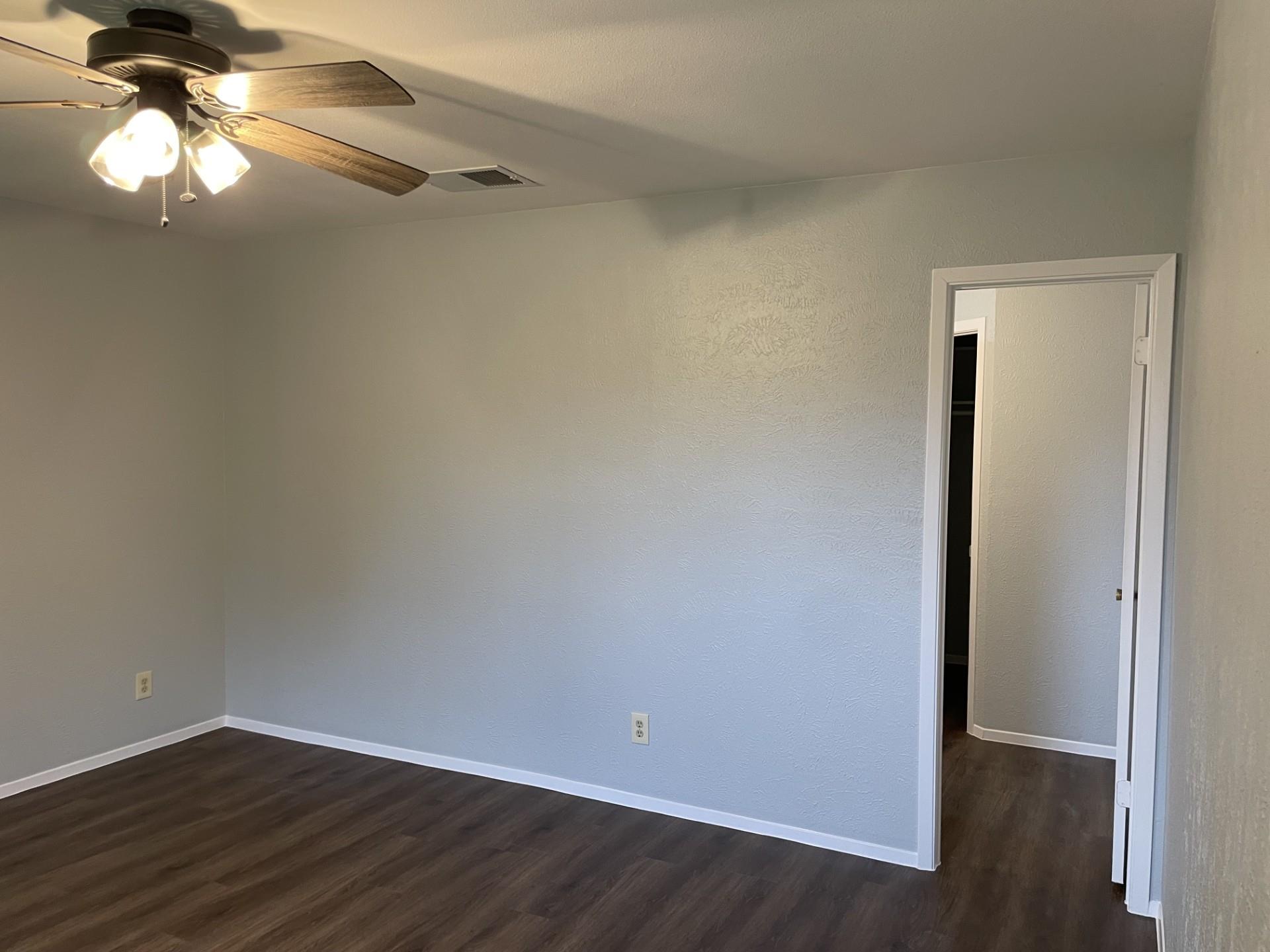 305 Hickok Ct, Austin, TX 78753