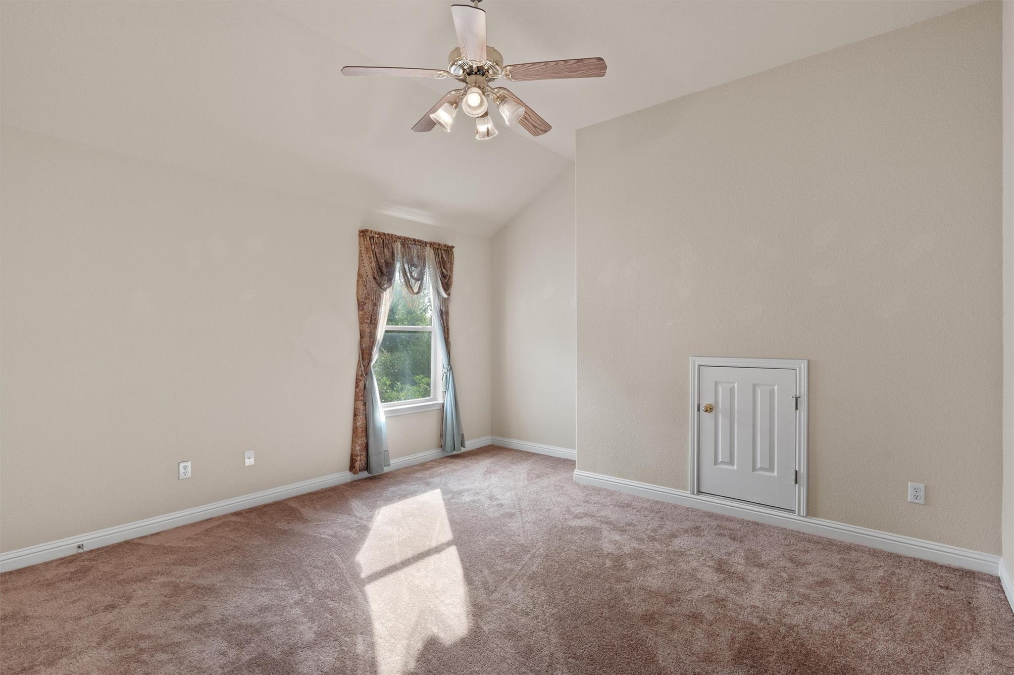 10309 Channel Island Dr, Austin, TX 78747