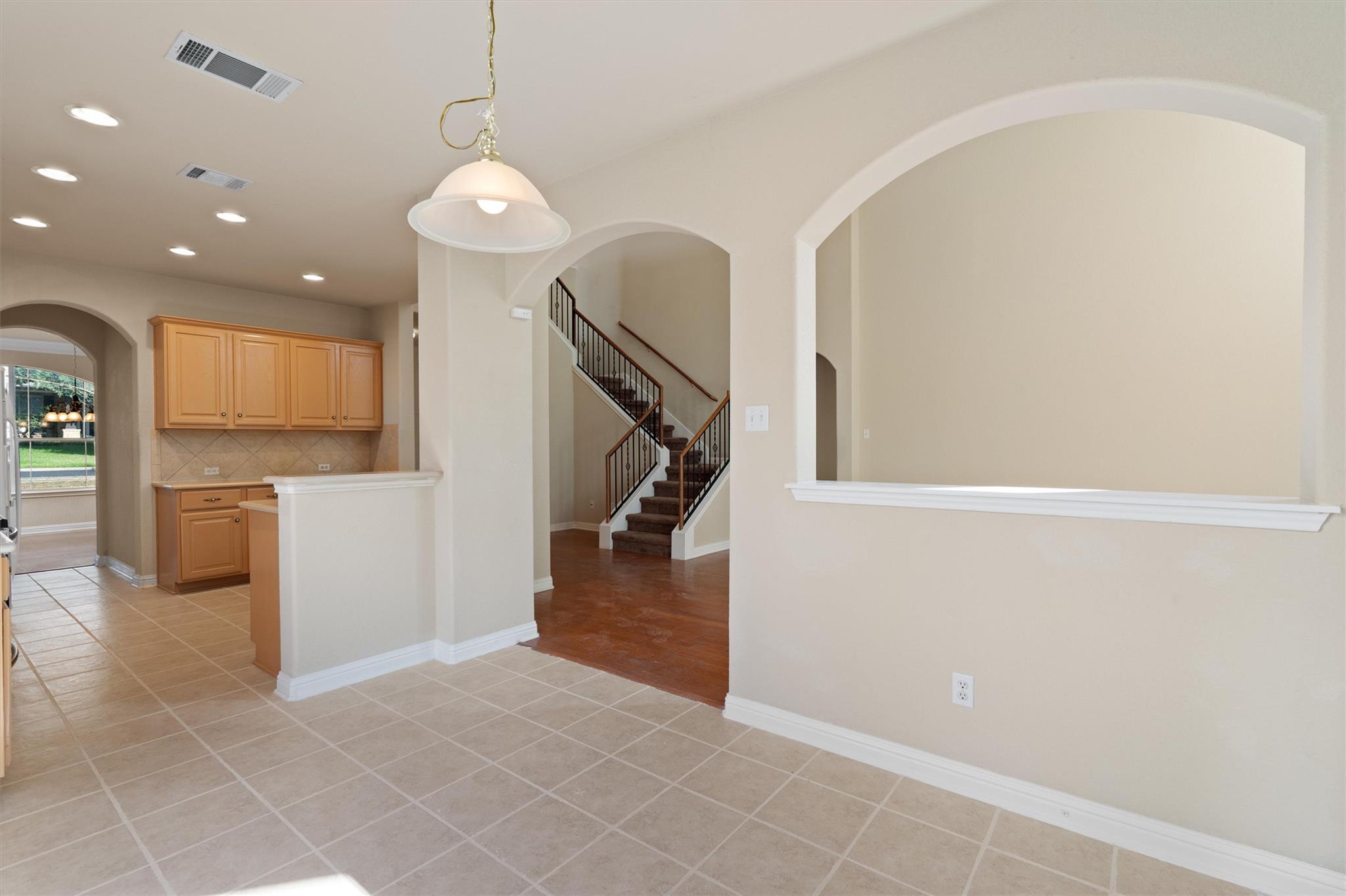 10309 Channel Island Dr, Austin, TX 78747