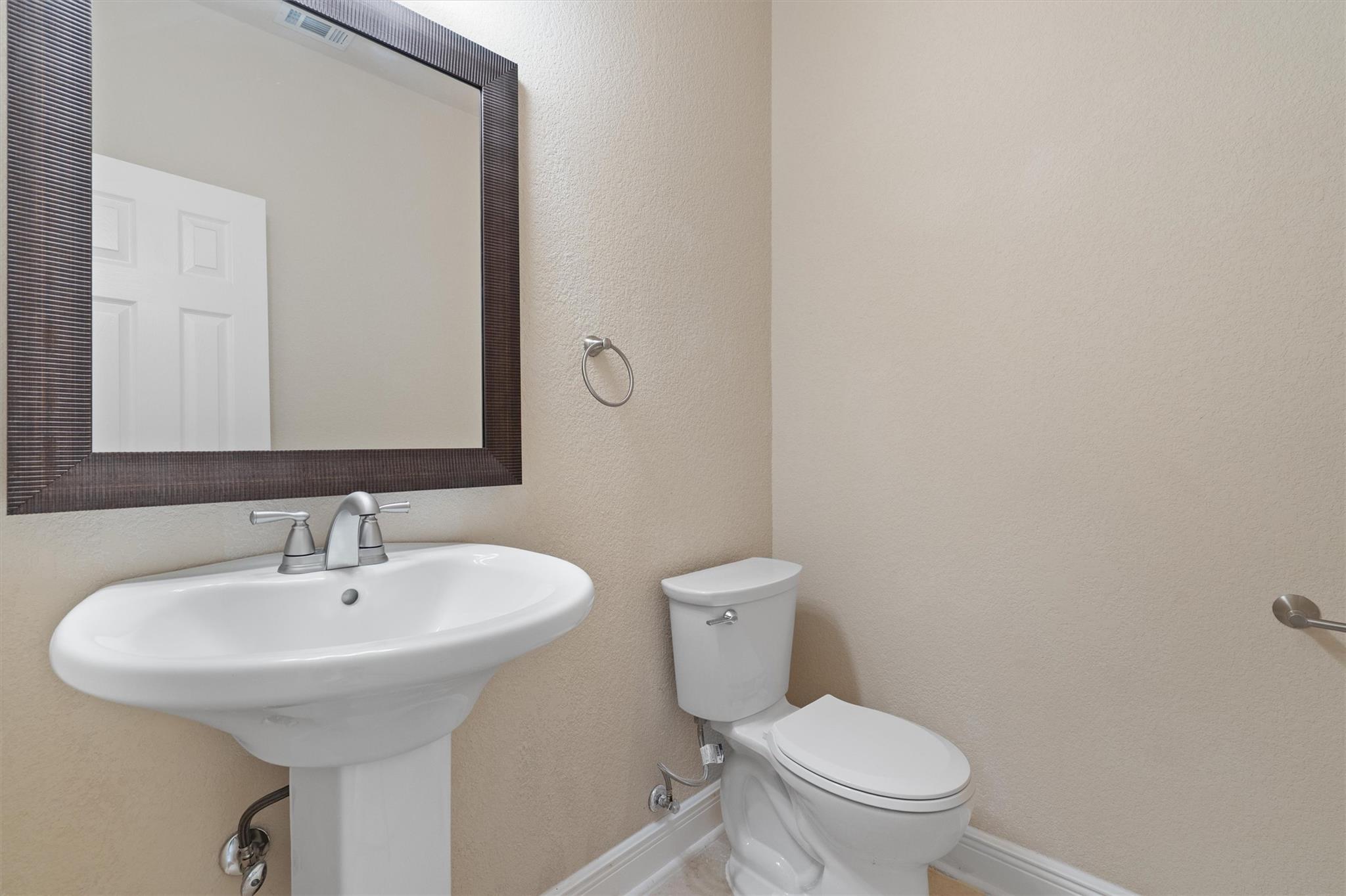 10309 Channel Island Dr, Austin, TX 78747