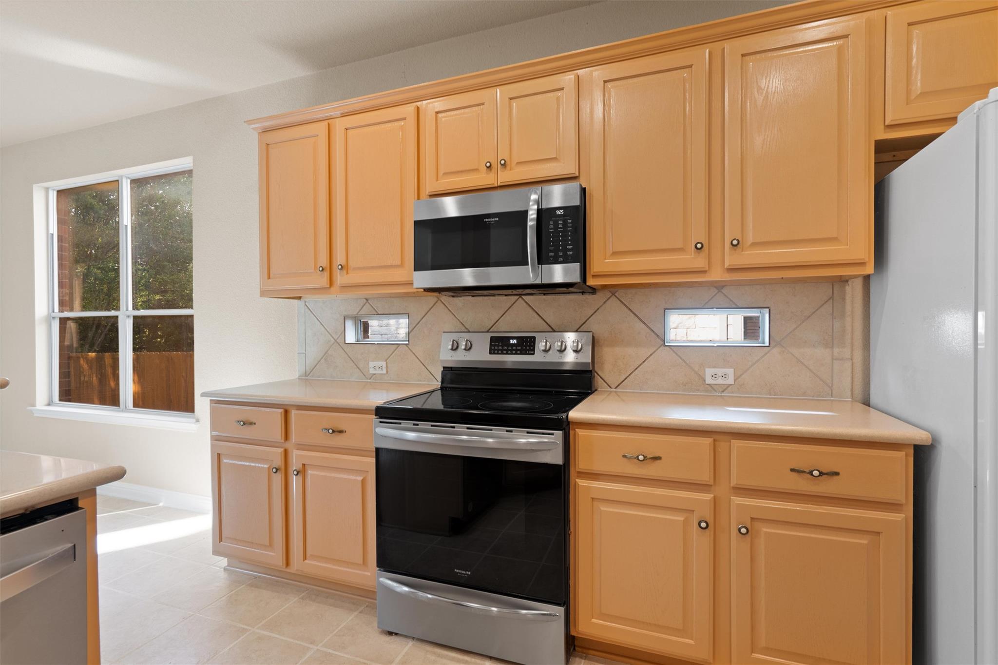 10309 Channel Island Dr, Austin, TX 78747