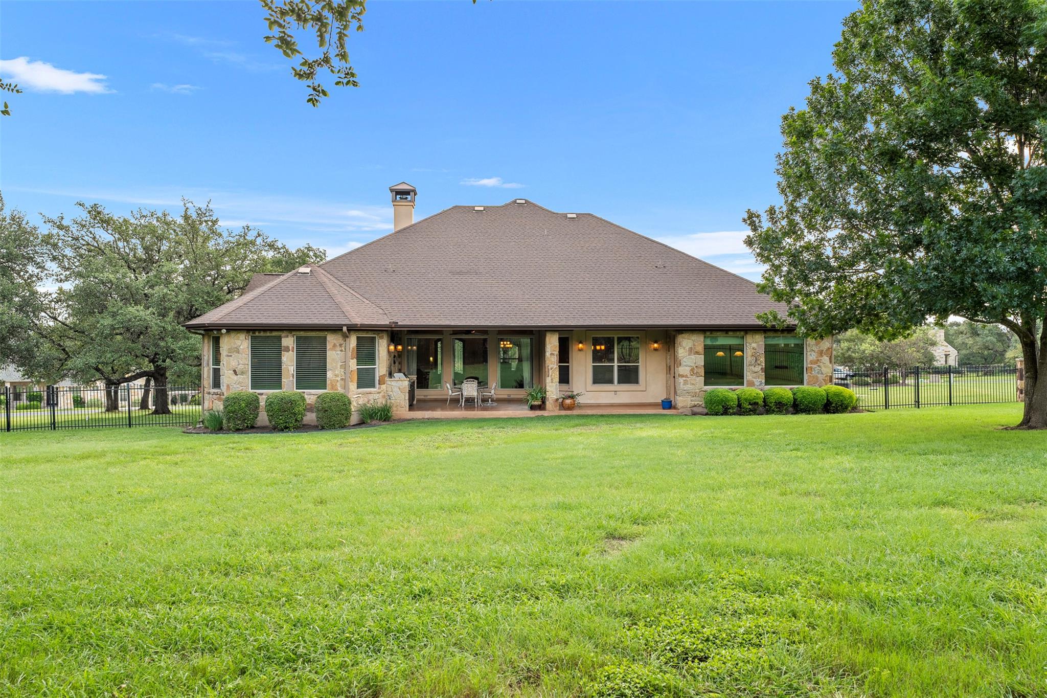 100 Portafino Ln, Georgetown, TX 78633