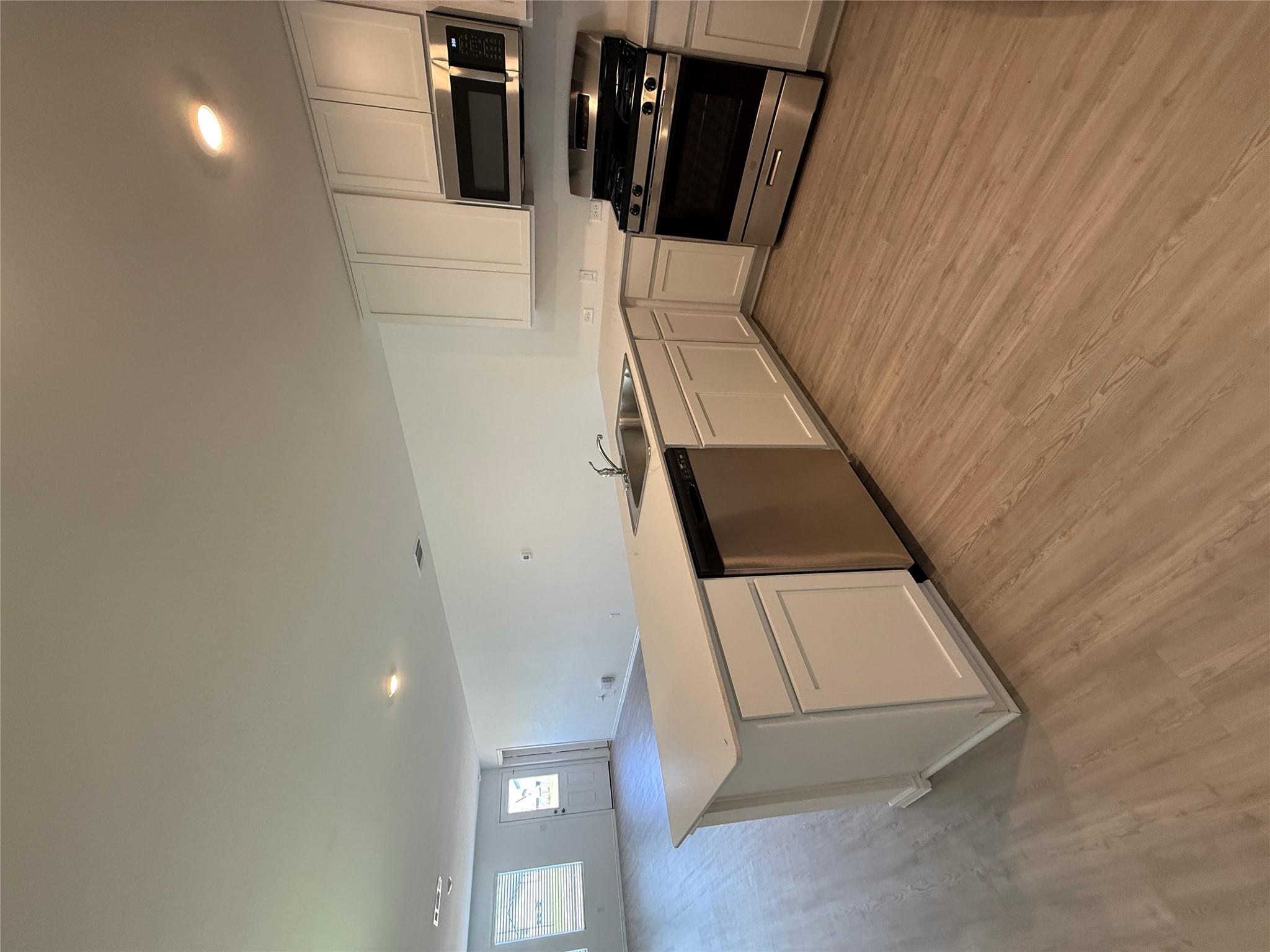 228 Basalt Dr, Maxwell, TX 78666