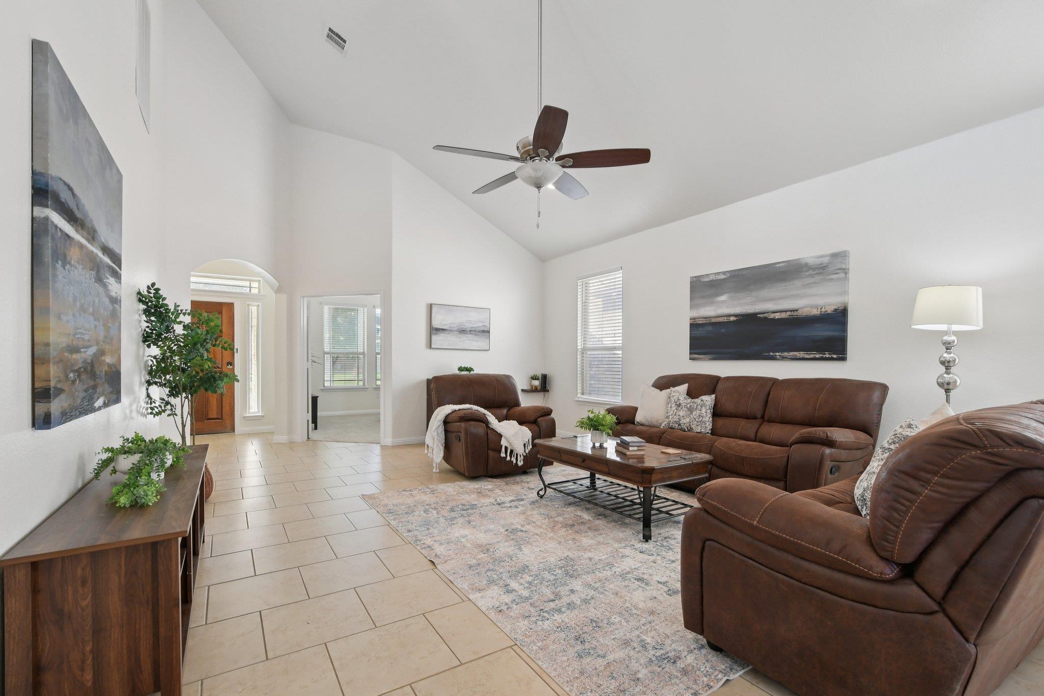 413 Longhorn Cavern Rd, Leander, TX 78641