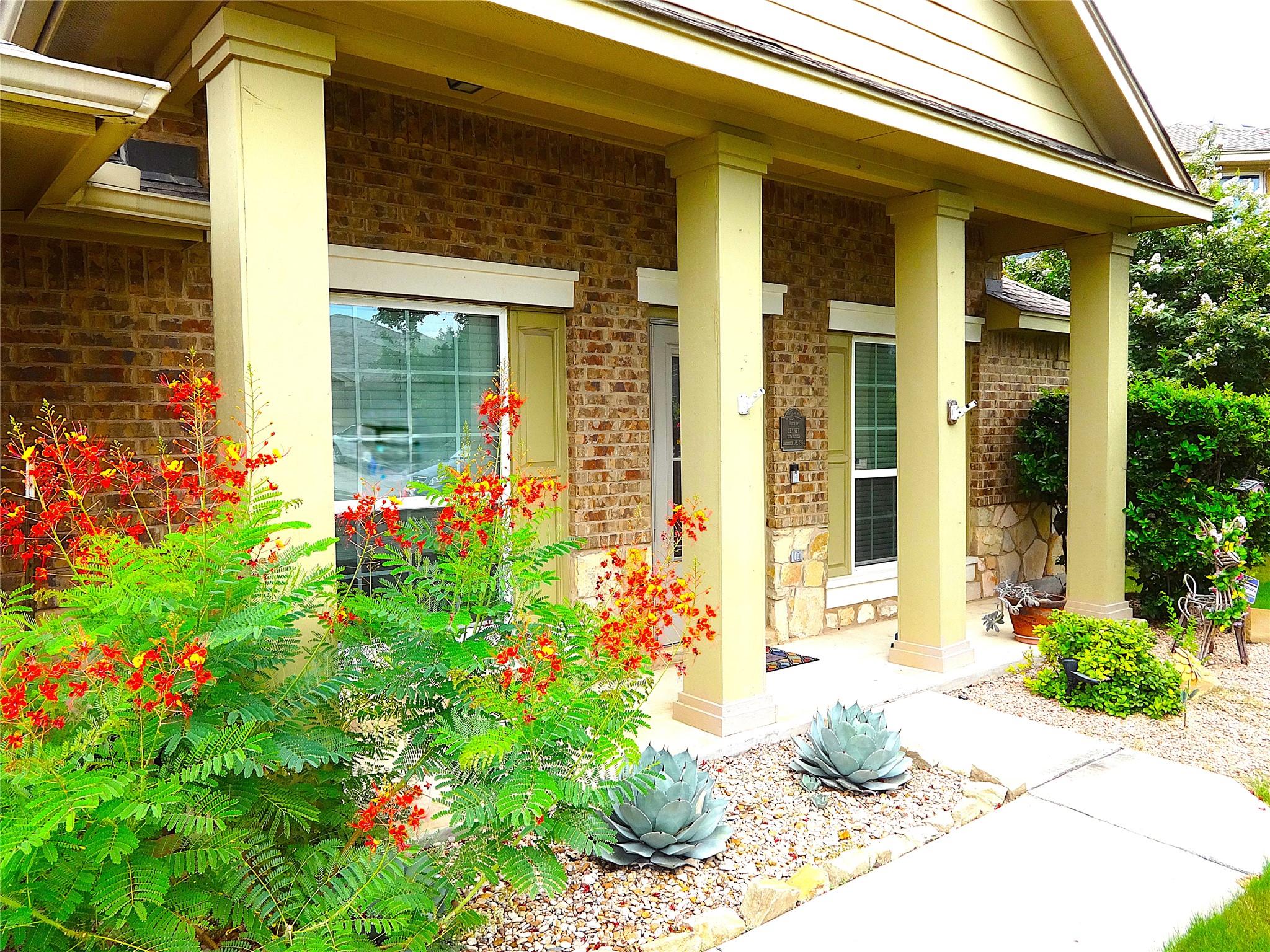 104 Lee Trevino CV Cv, Round Rock, TX 78664