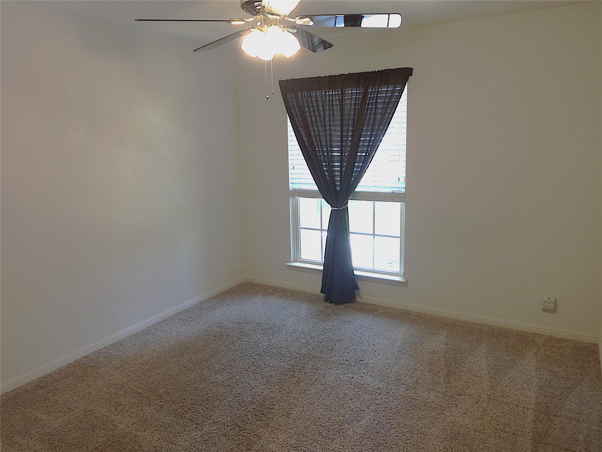 104 Lee Trevino CV Cv, Round Rock, TX 78664