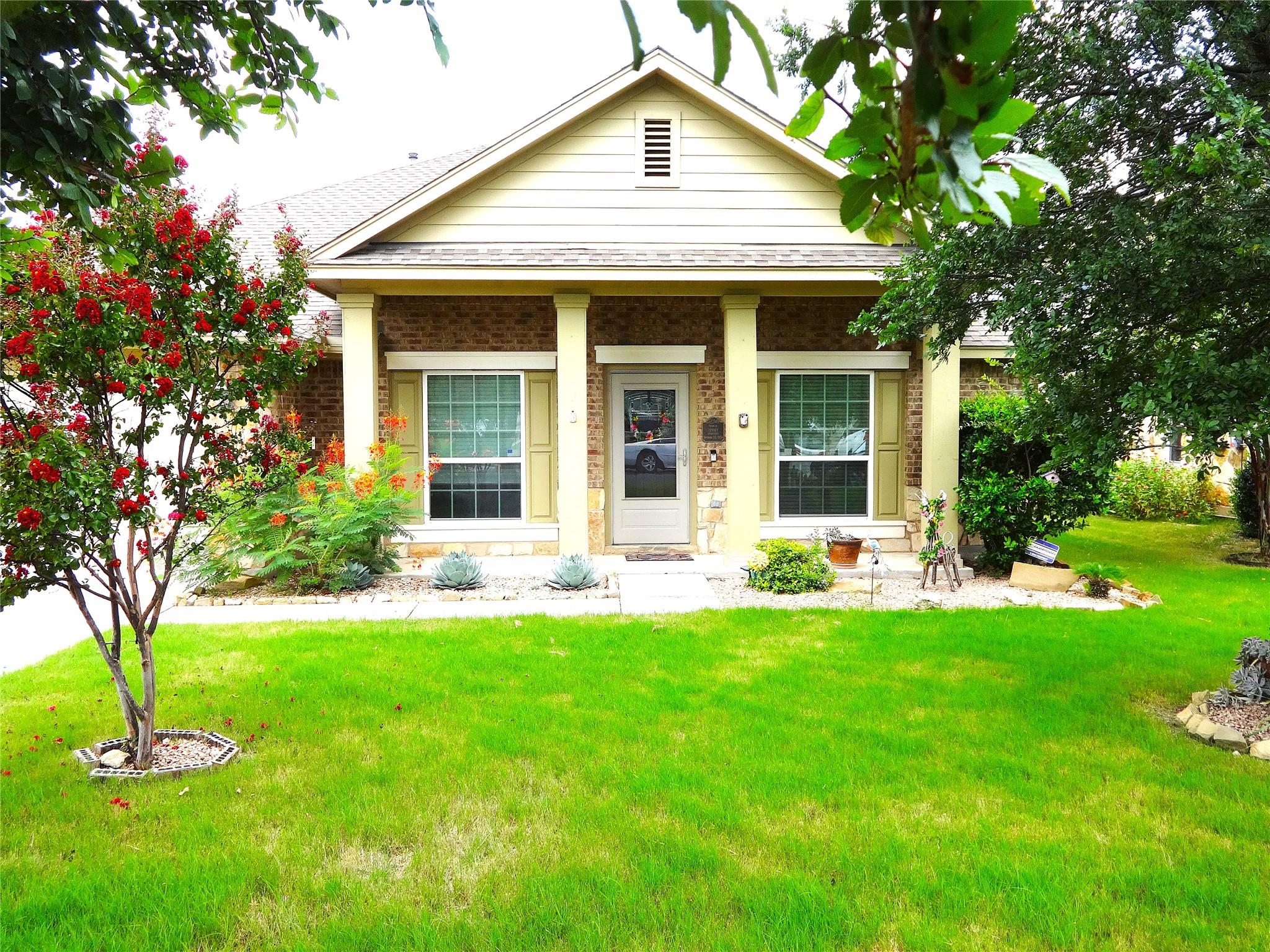 104 Lee Trevino CV Cv, Round Rock, TX 78664