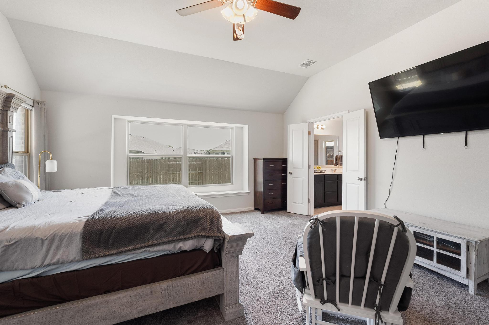 113 Crooked Trl, Bastrop, TX 78602