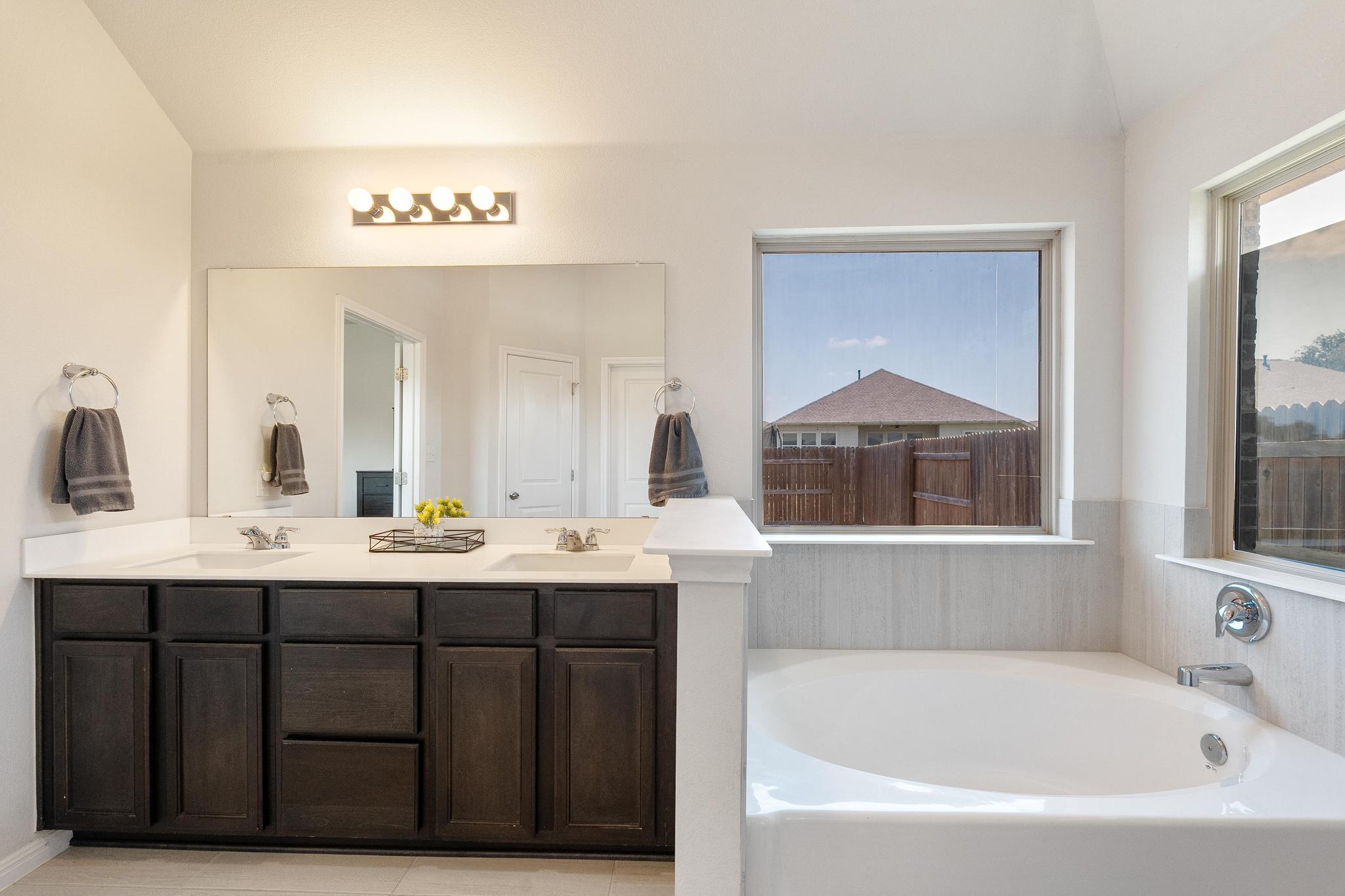 113 Crooked Trl, Bastrop, TX 78602