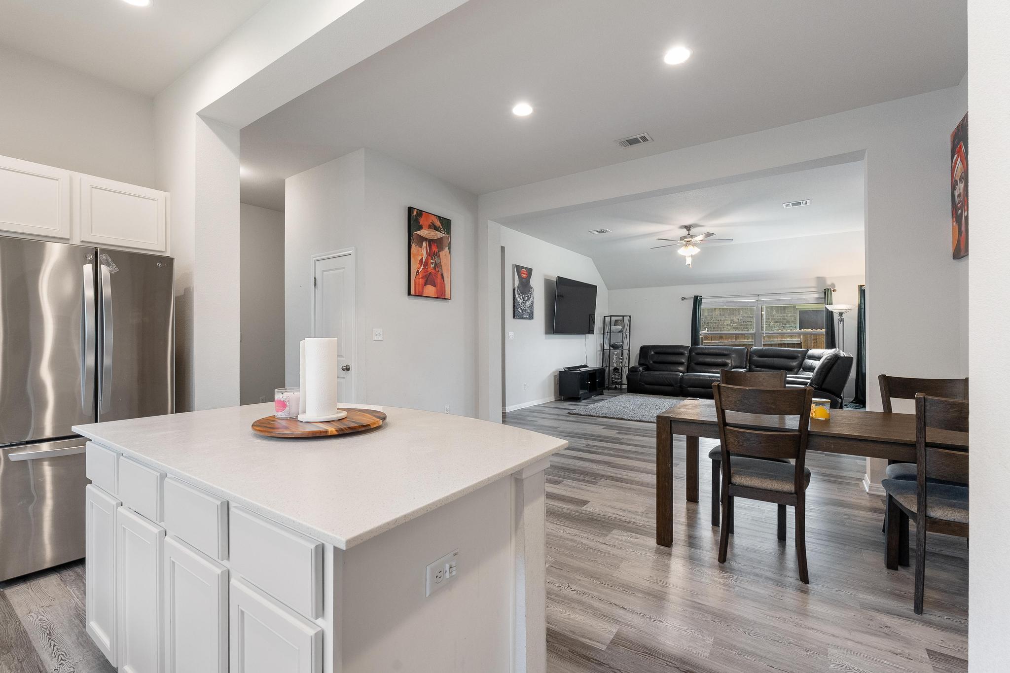 113 Crooked Trl, Bastrop, TX 78602