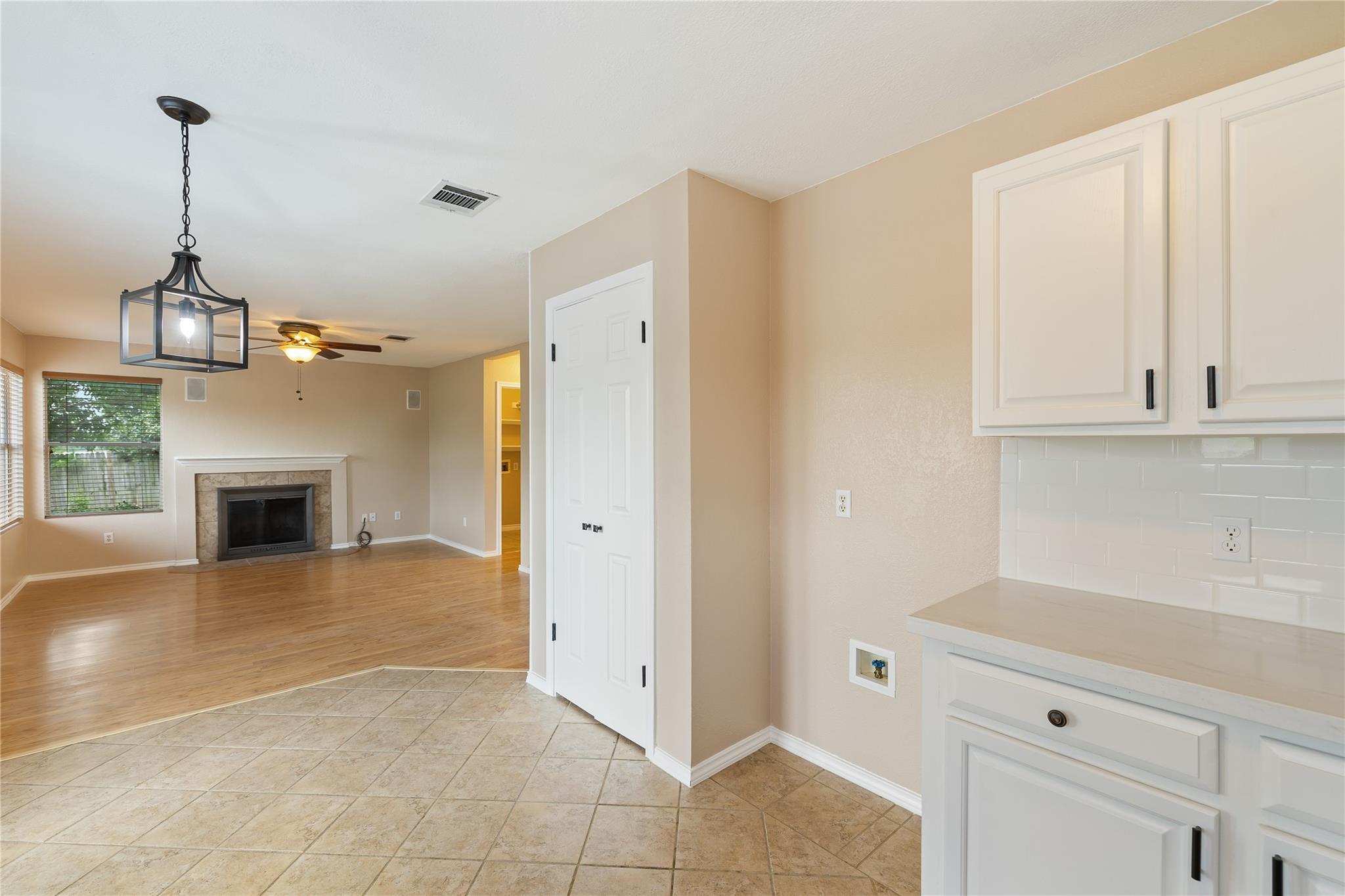 3133 Lake Cv, Round Rock, TX 78665