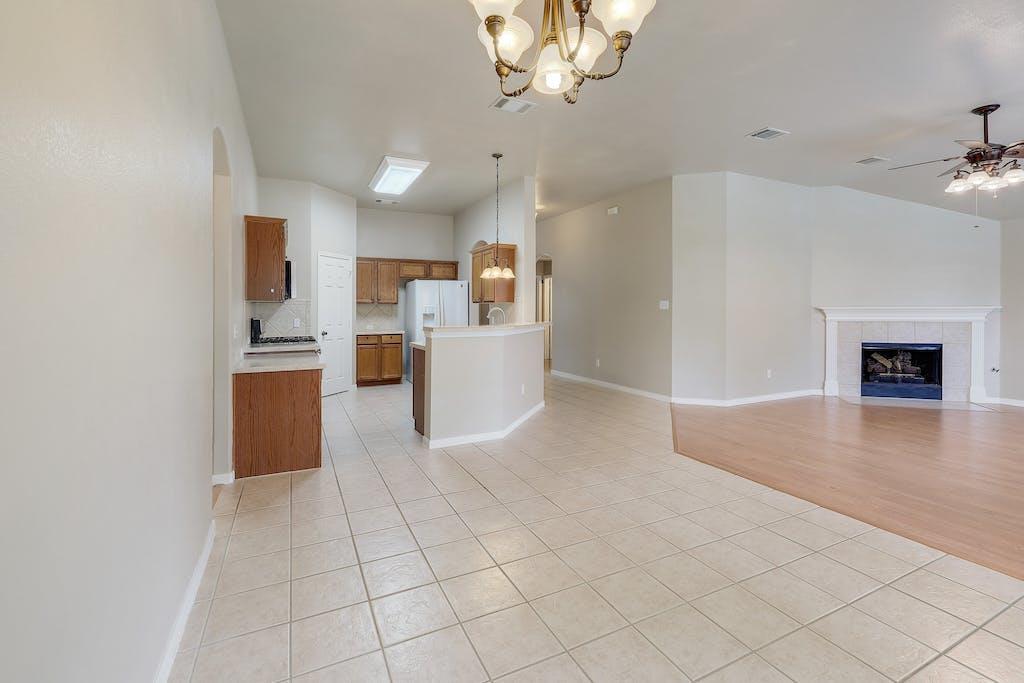 123 Chandler Pointe Loop, Round Rock, TX 78665