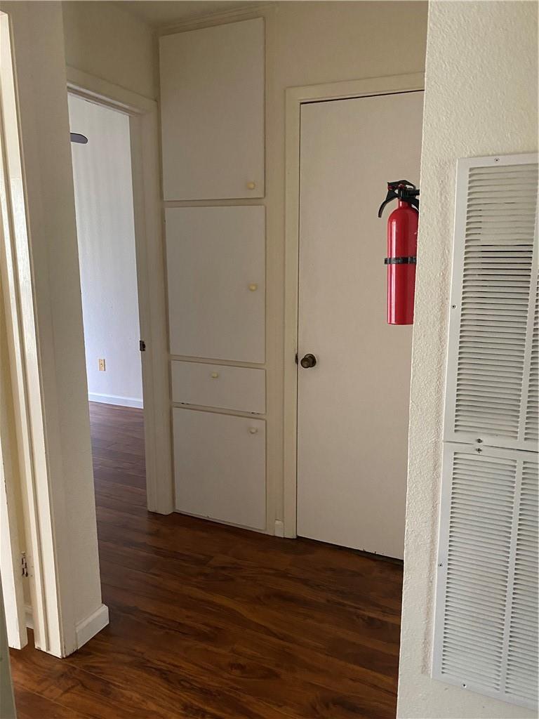 612 Park Pl # 301, Austin, TX 78705