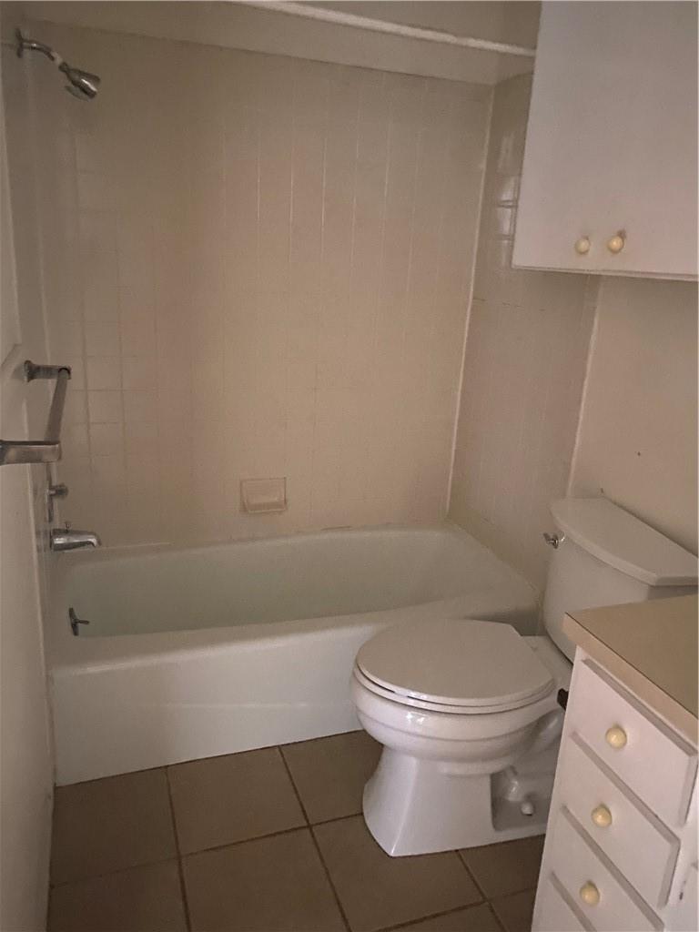 612 Park Pl # 301, Austin, TX 78705