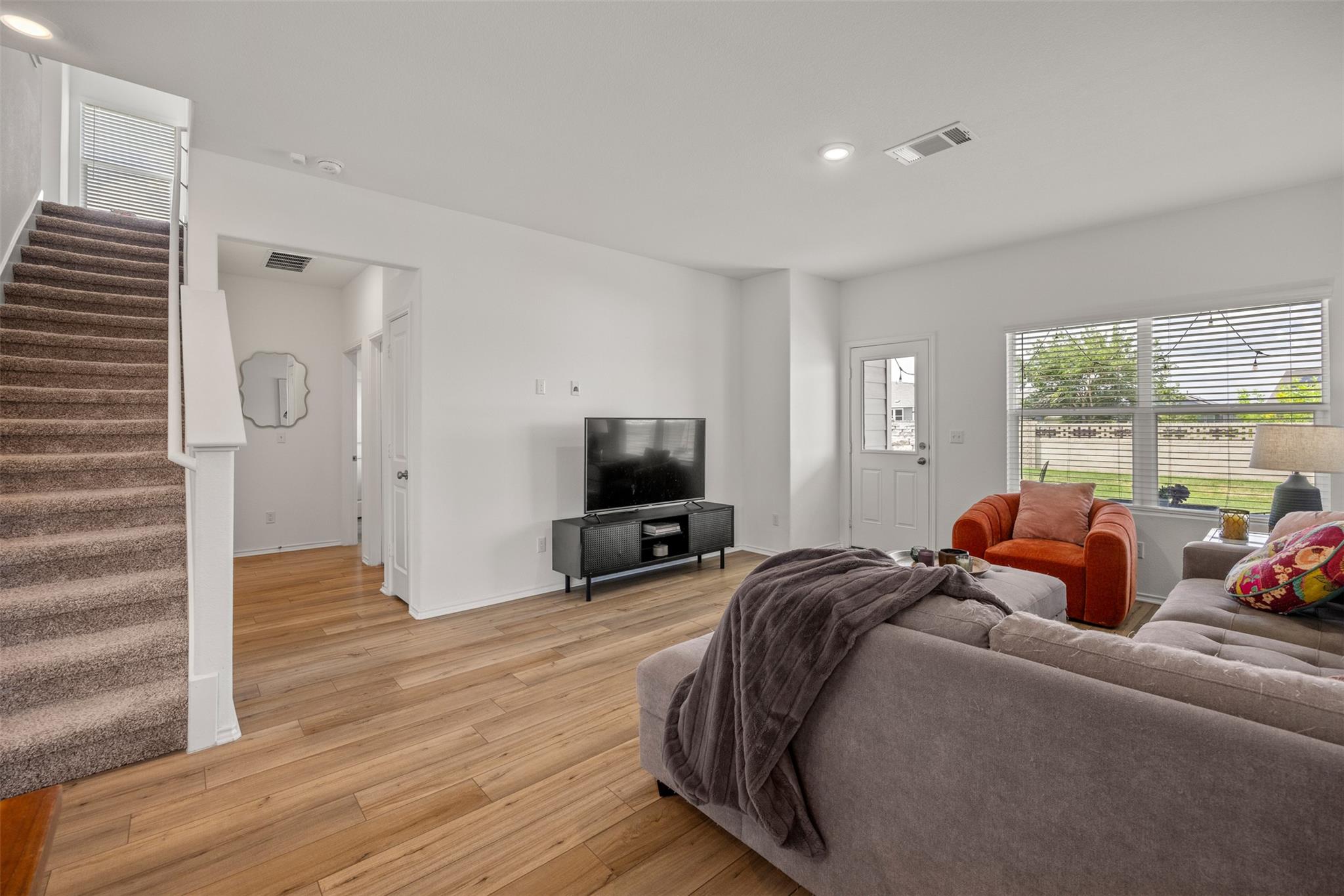 430 Buenos Aires, Kyle, TX 78640