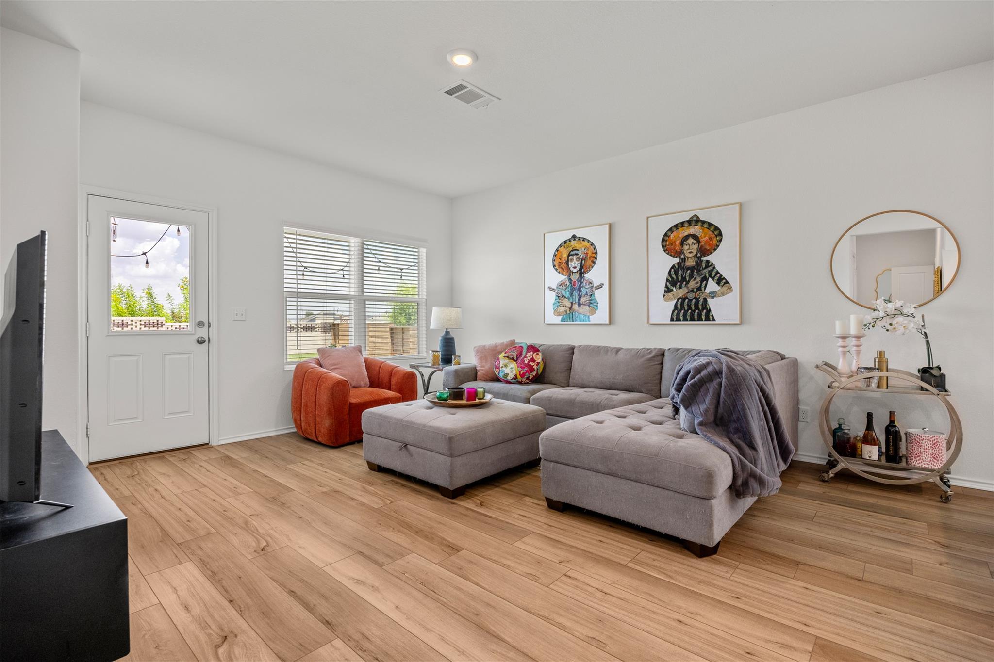 430 Buenos Aires, Kyle, TX 78640