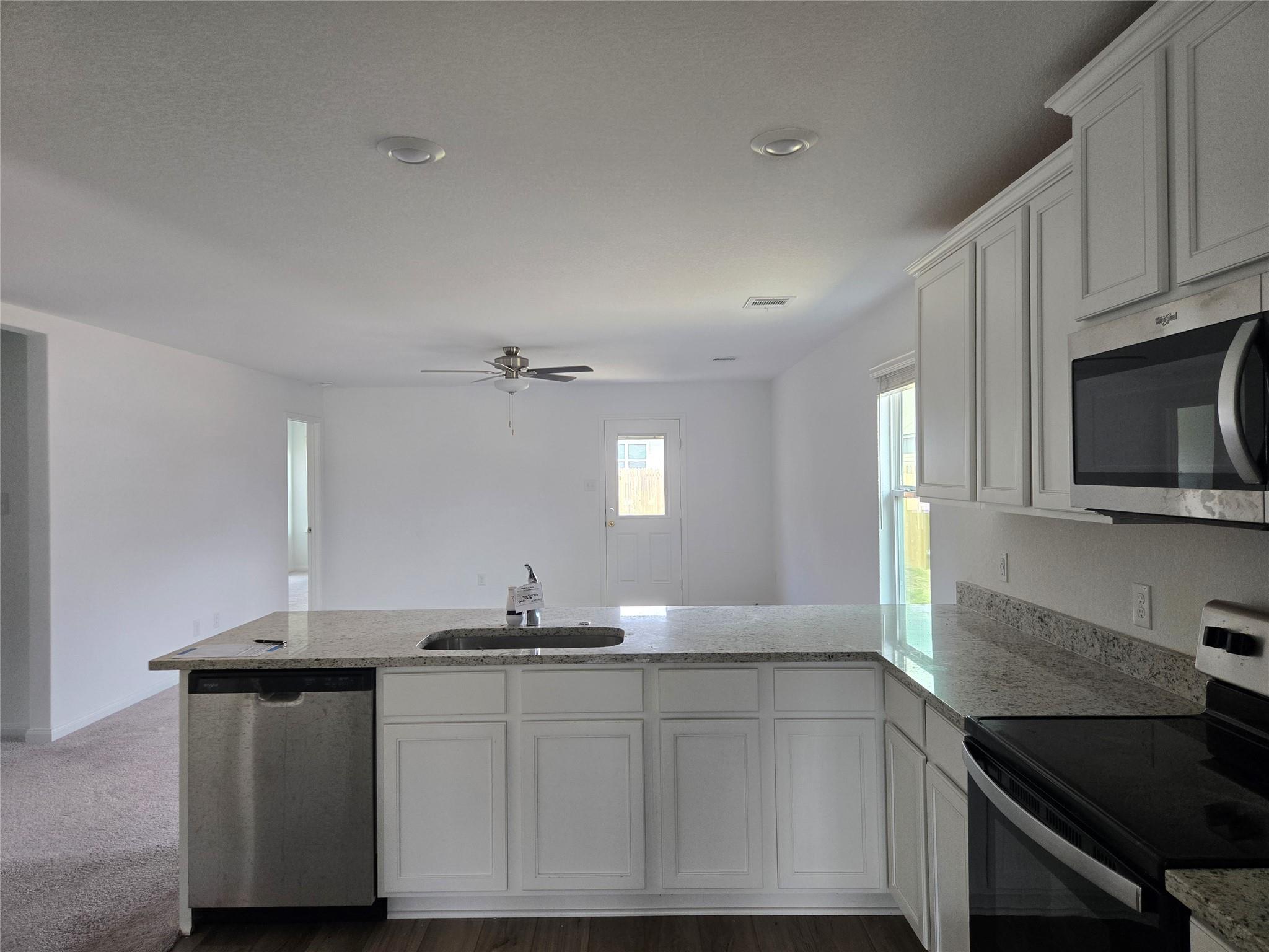 13016 Field Plow Ln, Elgin, TX 78621