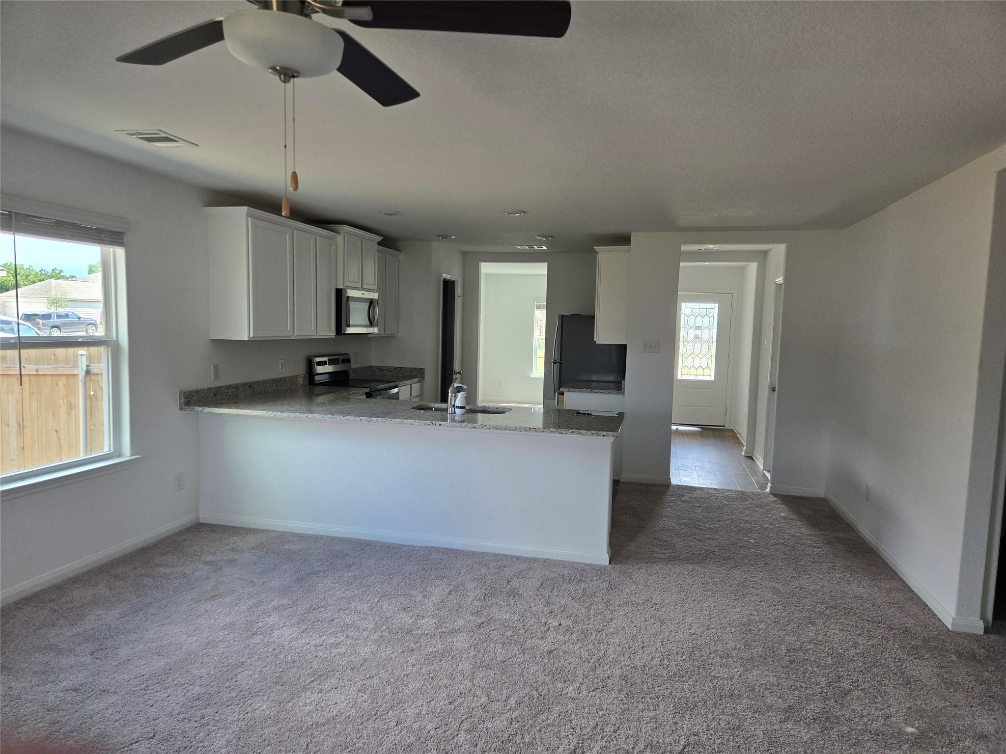 13016 Field Plow Ln, Elgin, TX 78621