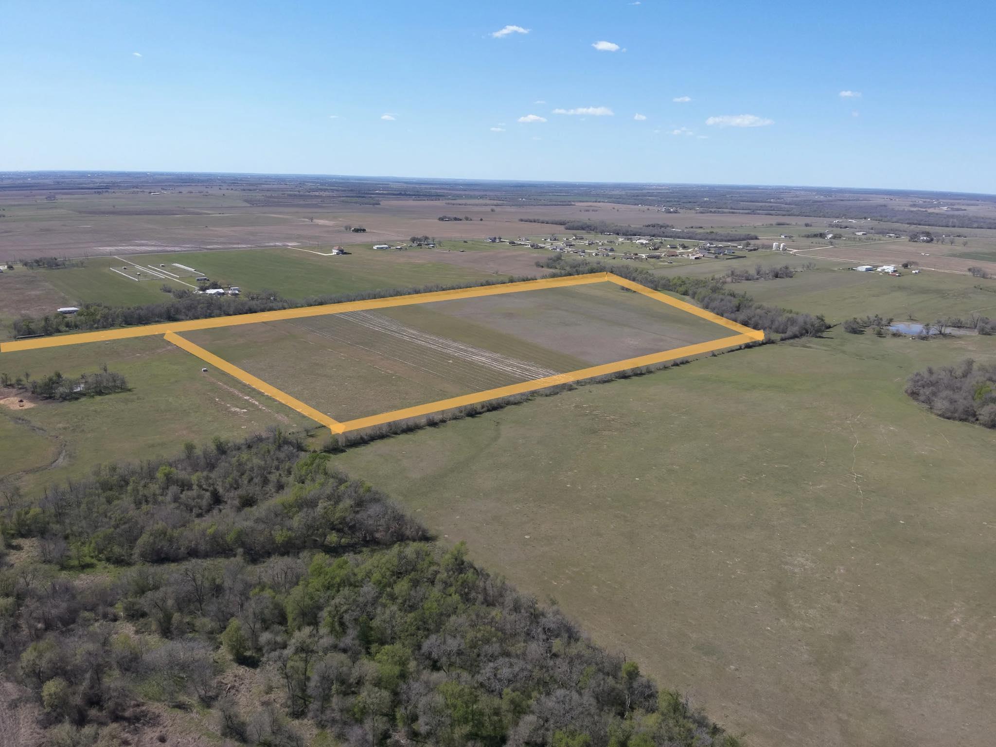 541 County Road 464, Thorndale, TX 76577