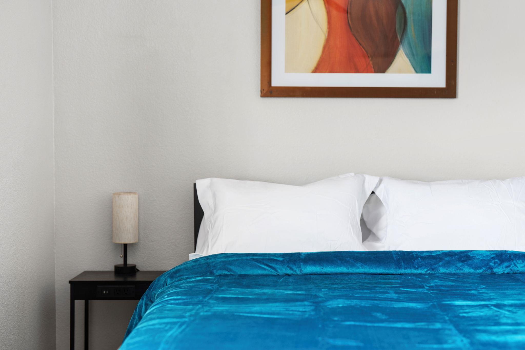 7906 Briarton Dr, Austin, TX 78747