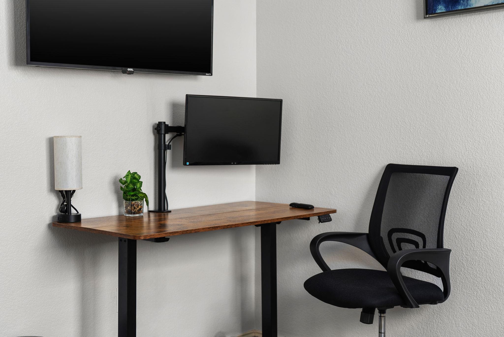 7906 Briarton Dr, Austin, TX 78747