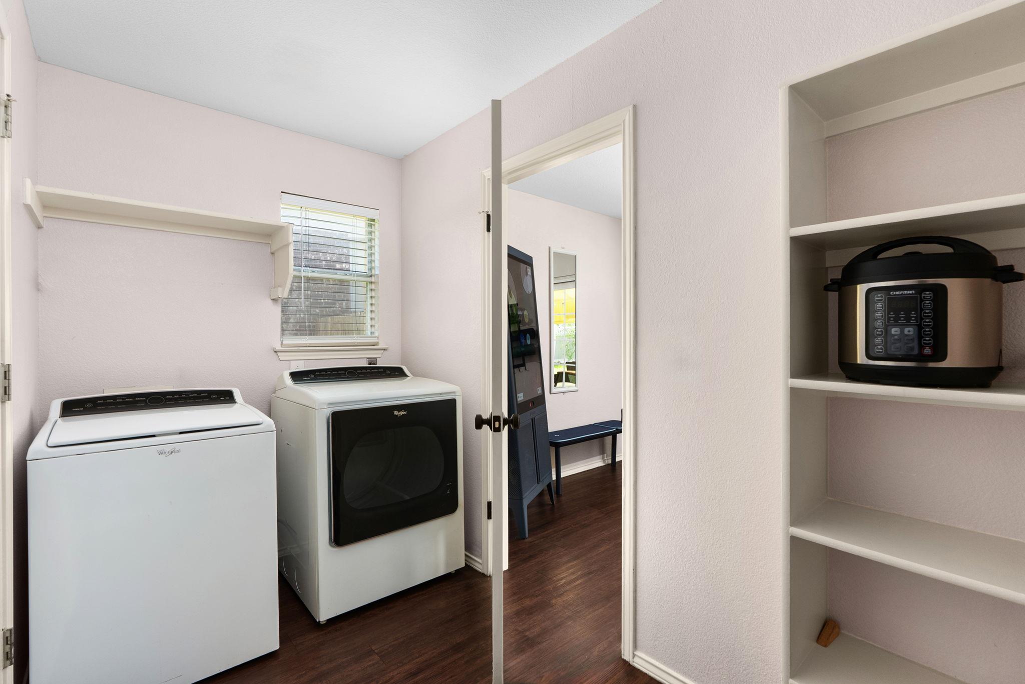 7906 Briarton Dr, Austin, TX 78747