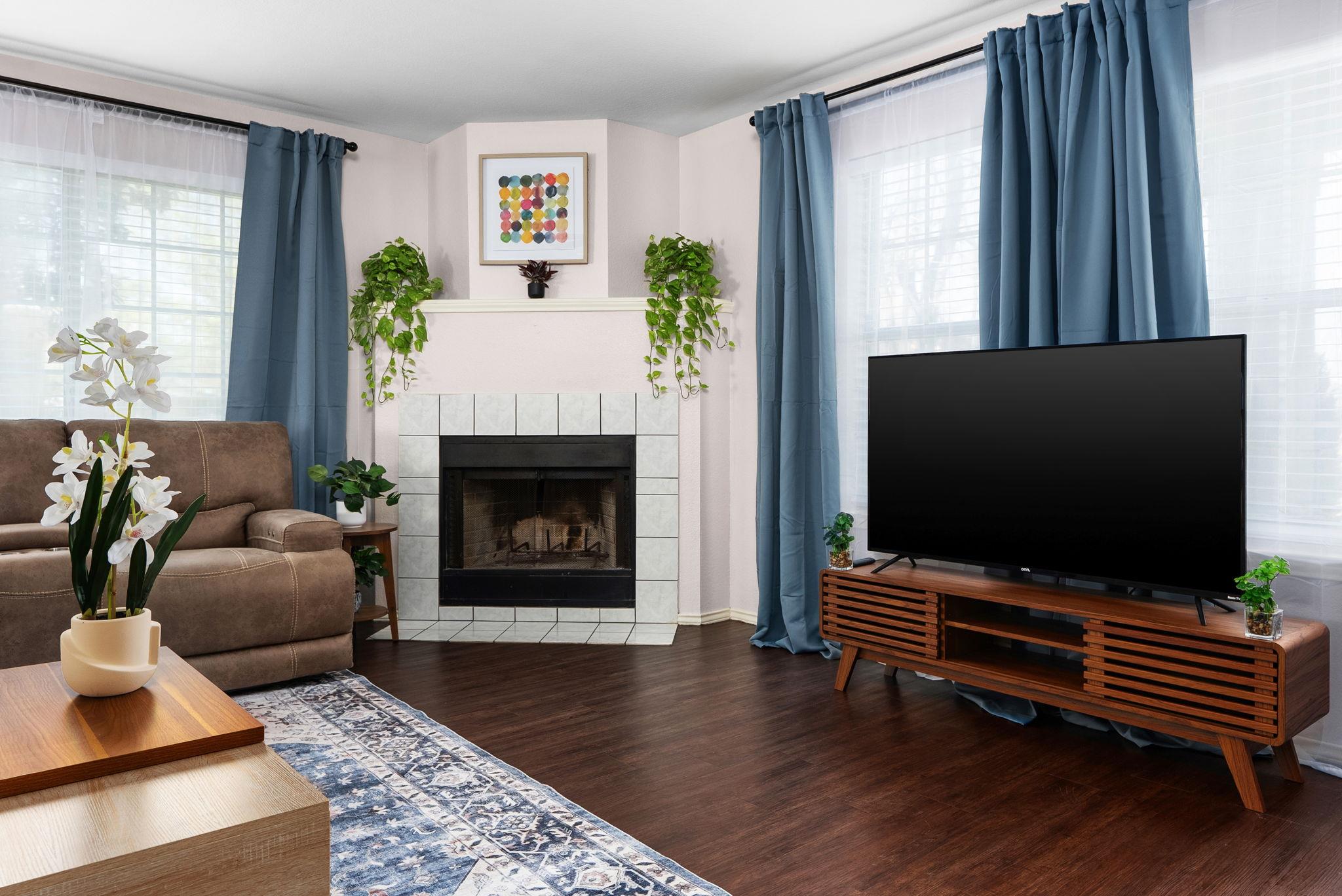 7906 Briarton Dr, Austin, TX 78747