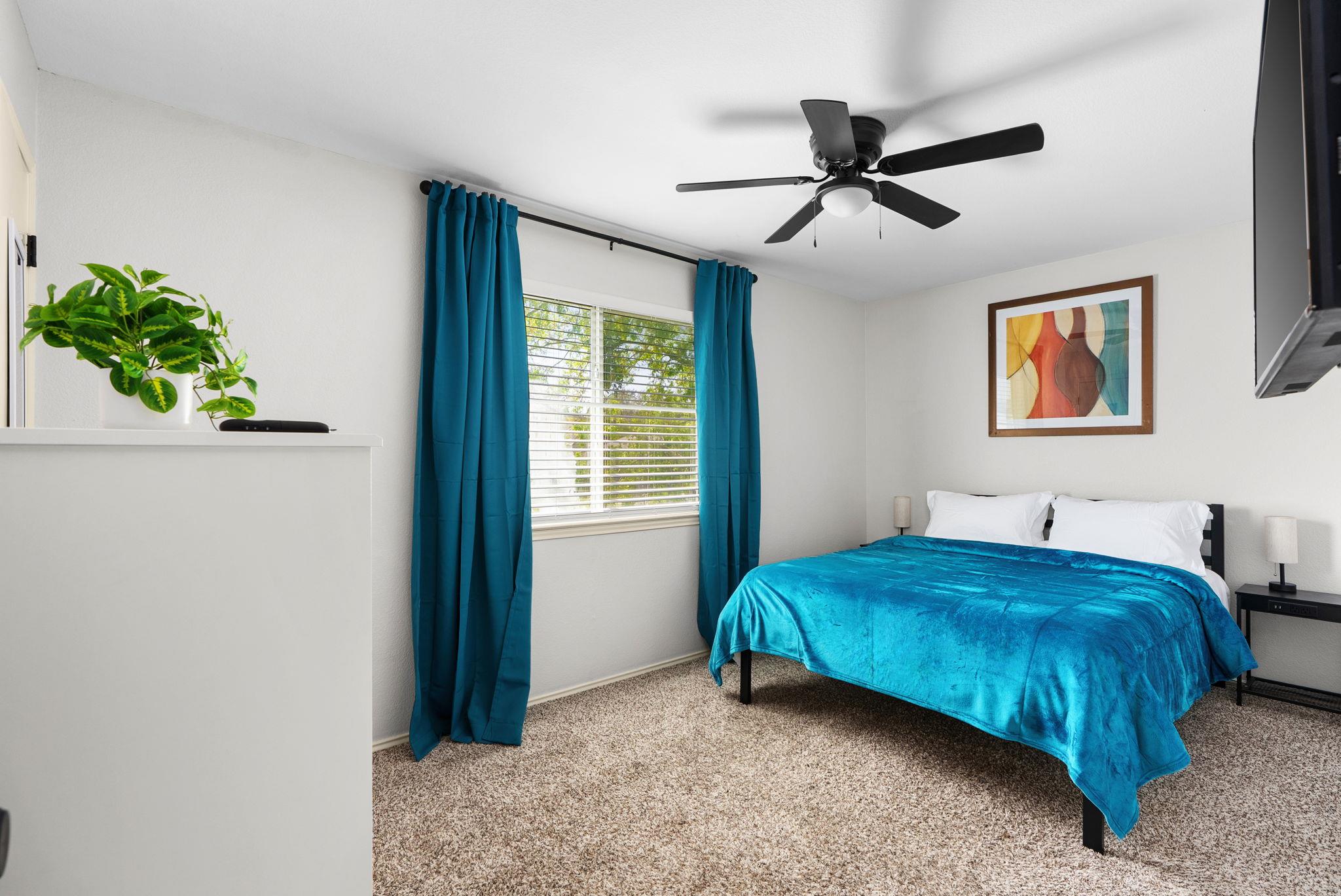 7906 Briarton Dr, Austin, TX 78747