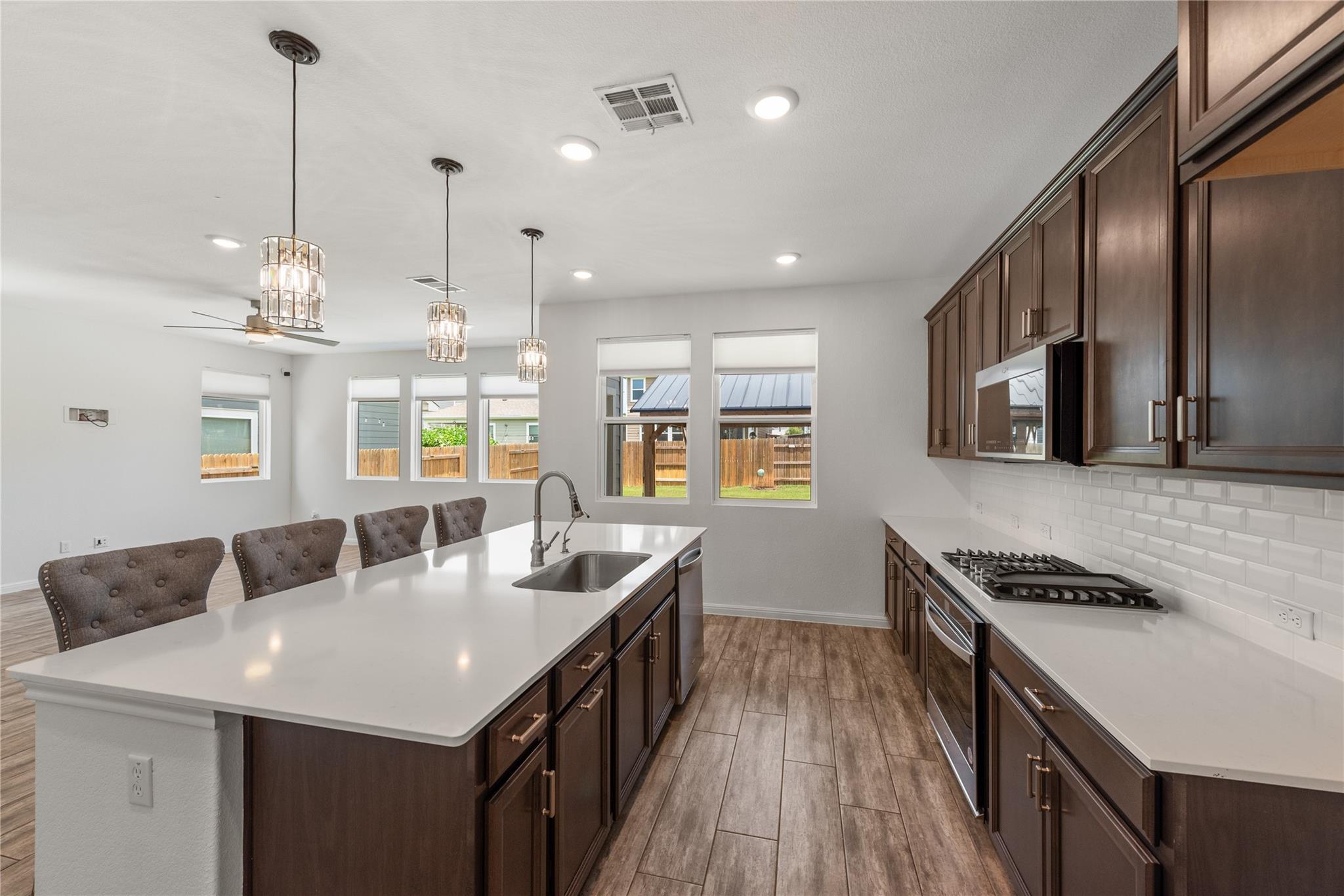 409 Fluttermill Loop, Liberty Hill, TX 78642