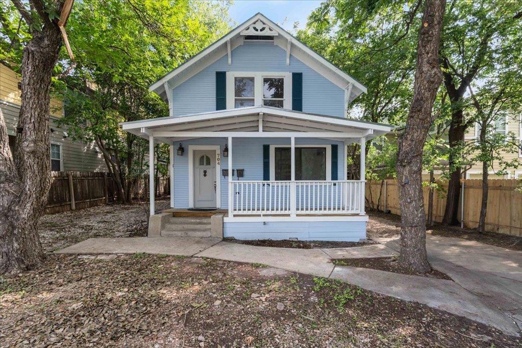 704 Franklin Blvd, Austin, TX 78751