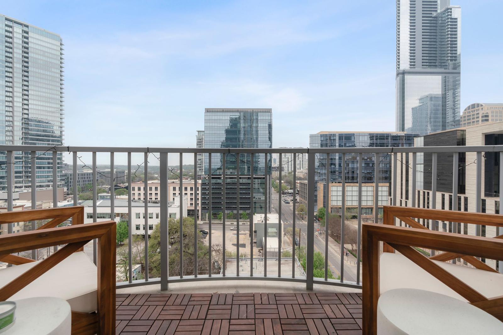 360 Nueces St # 1018, Austin, TX 78701