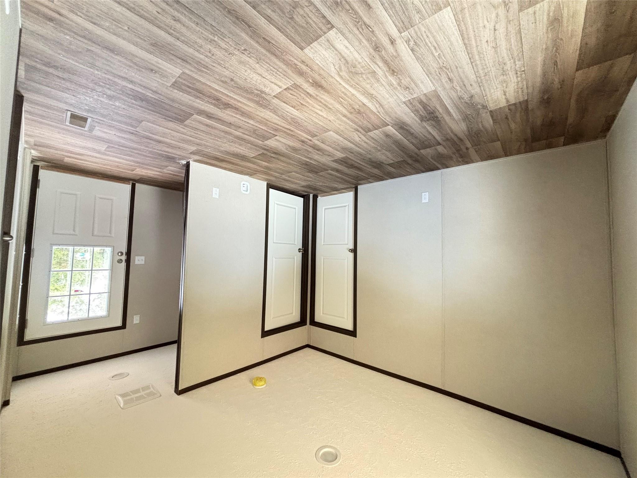 277 Elm Forest Loop # #B, Cedar Creek, TX 78612