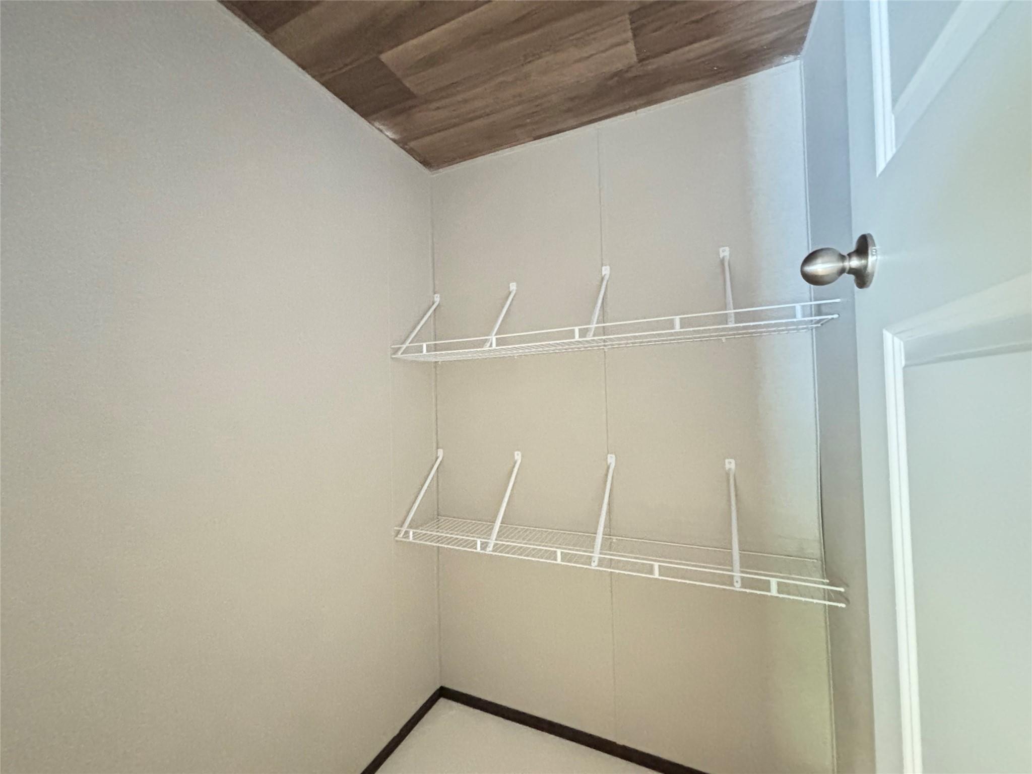 277 Elm Forest Loop # #B, Cedar Creek, TX 78612