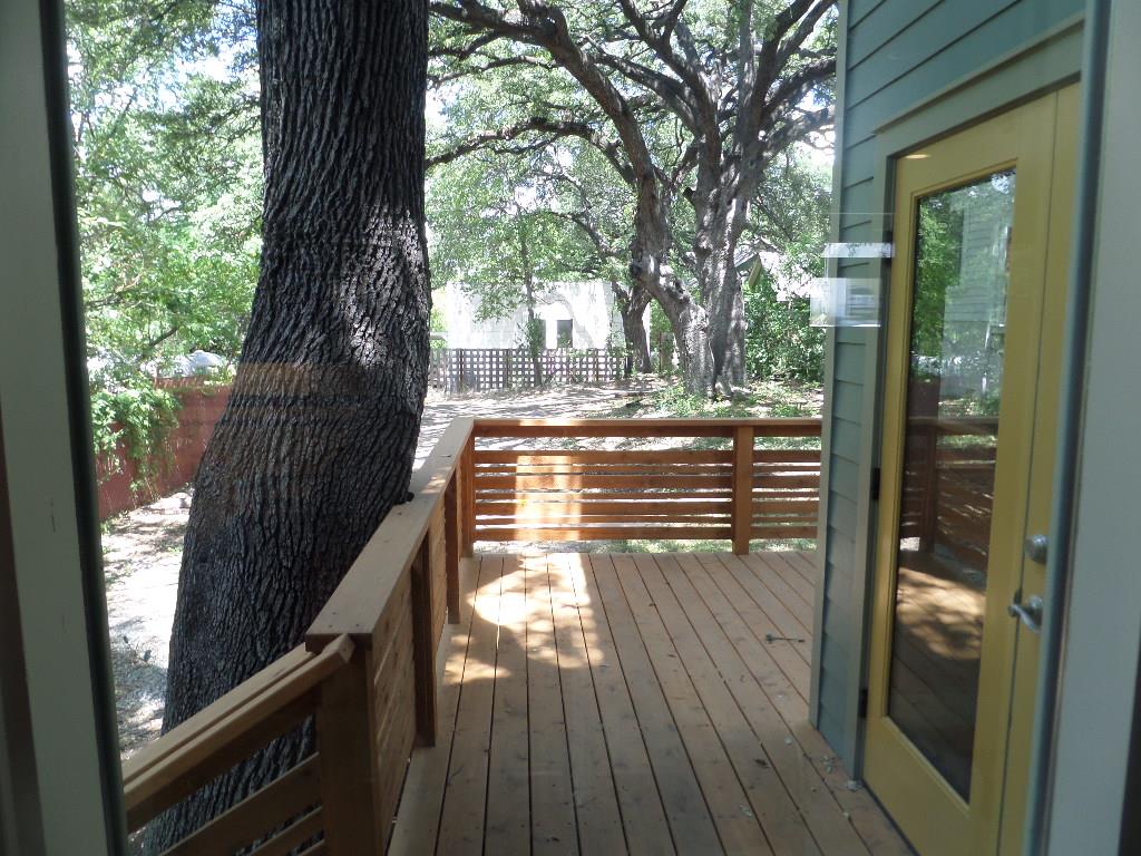 416 W Johanna St, Austin, TX 78704