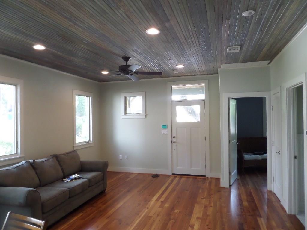 416 W Johanna St, Austin, TX 78704