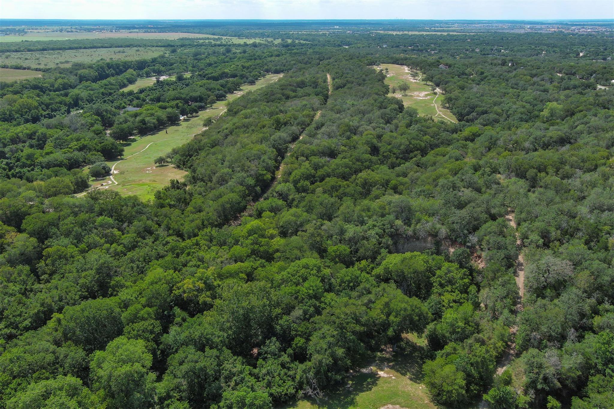 128 Kaukonahua Ln, Bastrop, TX 78602